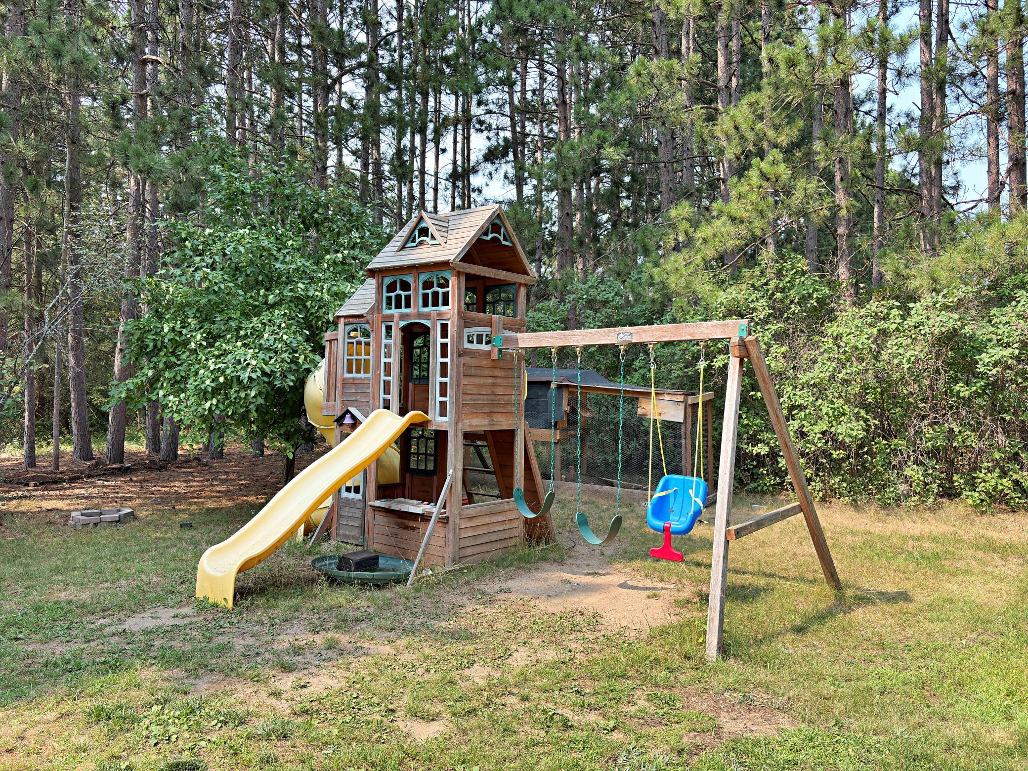 main property photo 29