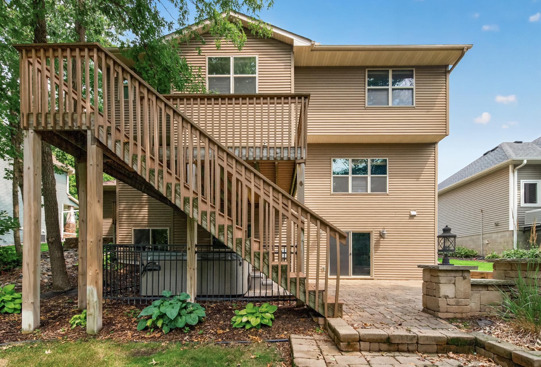 main property photo 50