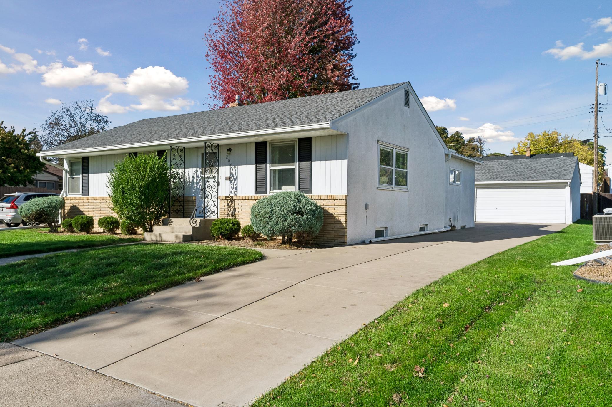 main property photo 42