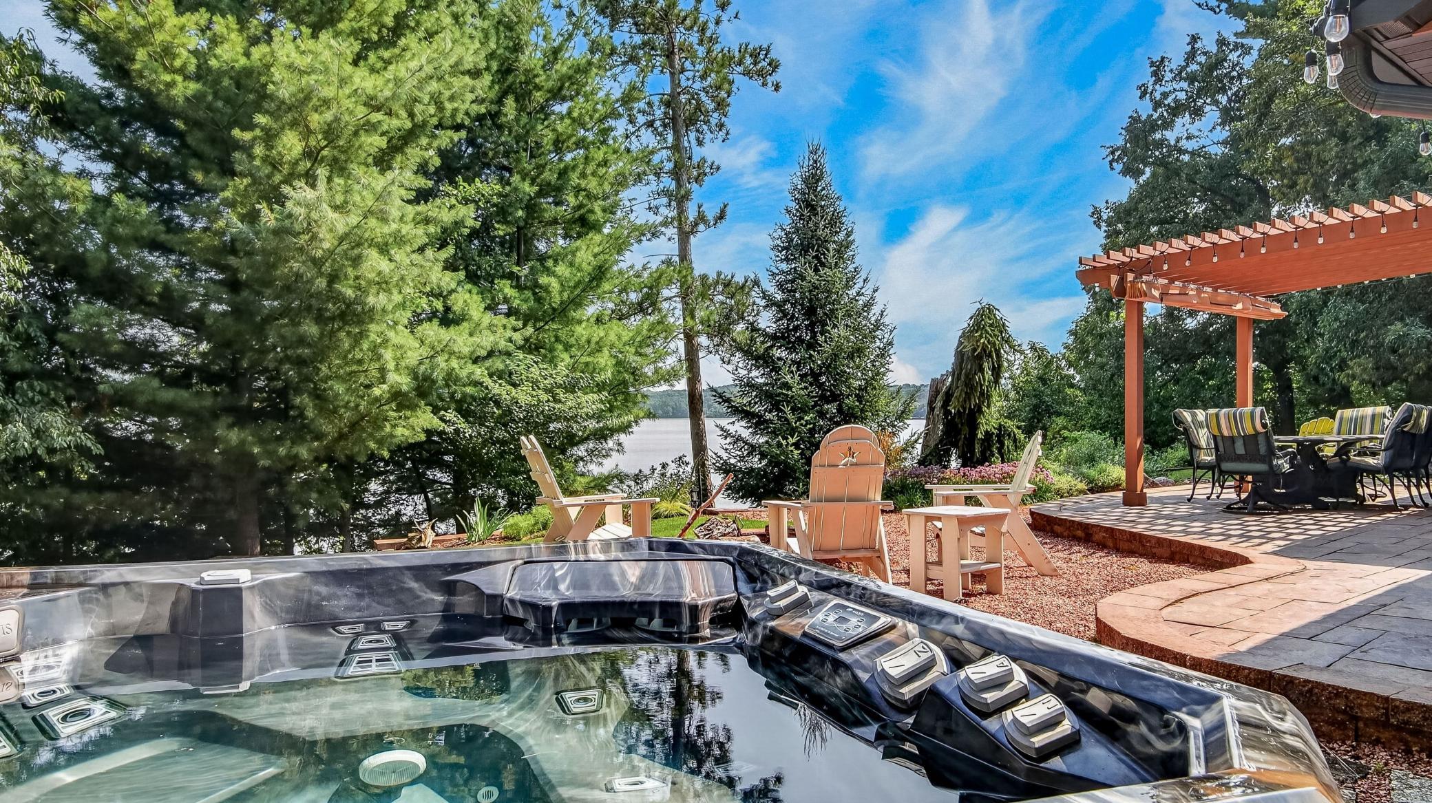 main property photo 45