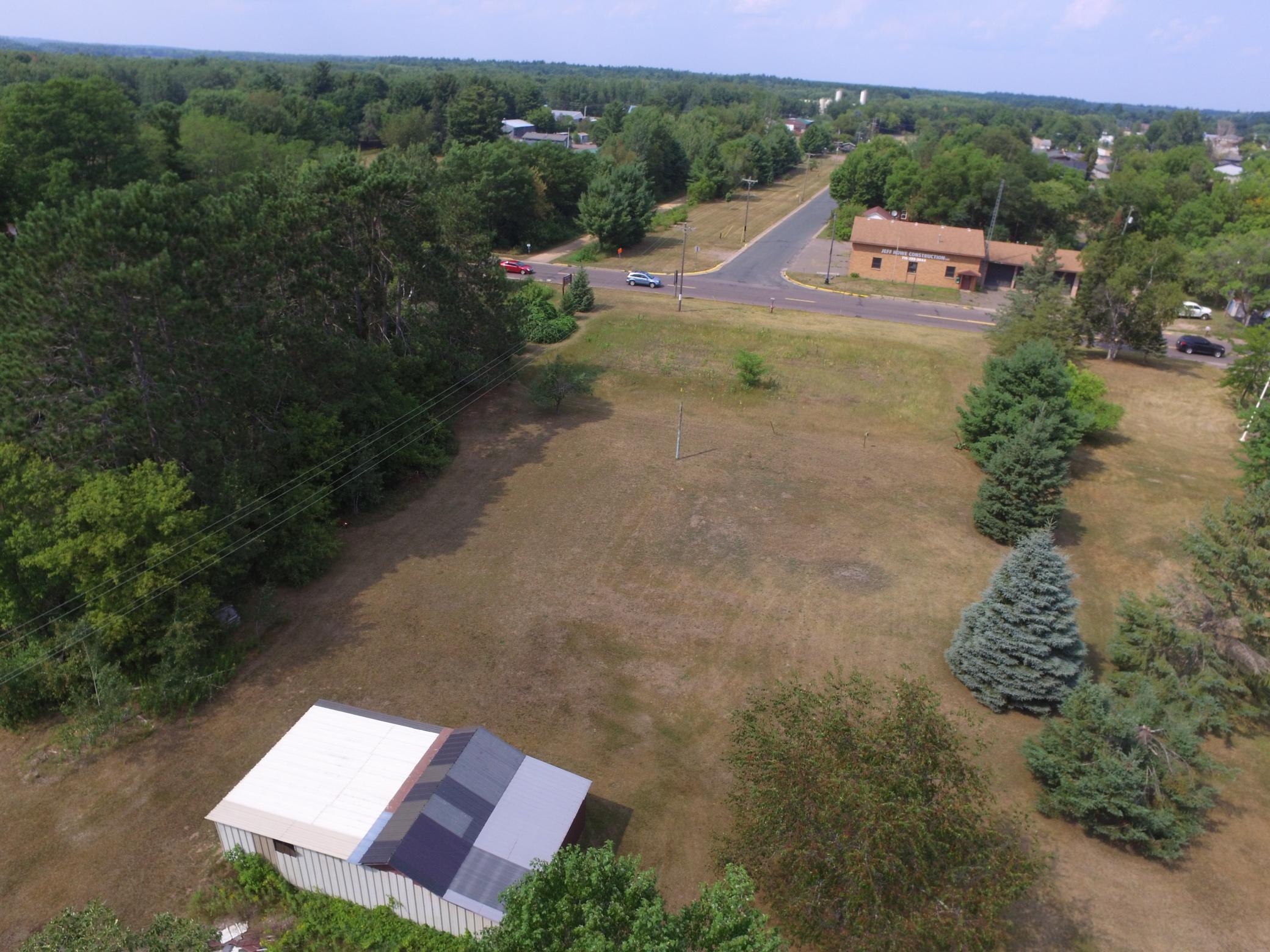 main property photo 28