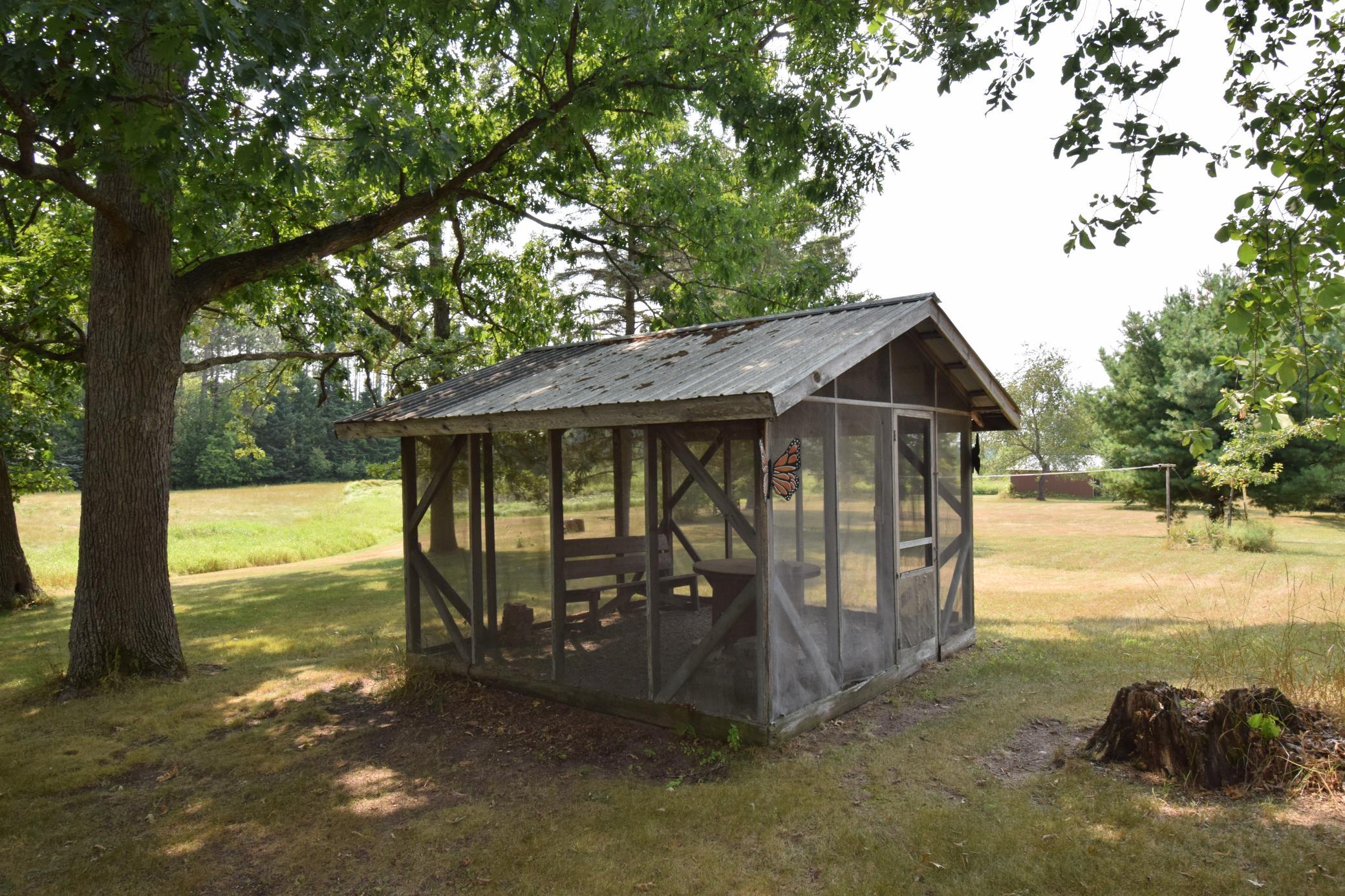 main property photo 59