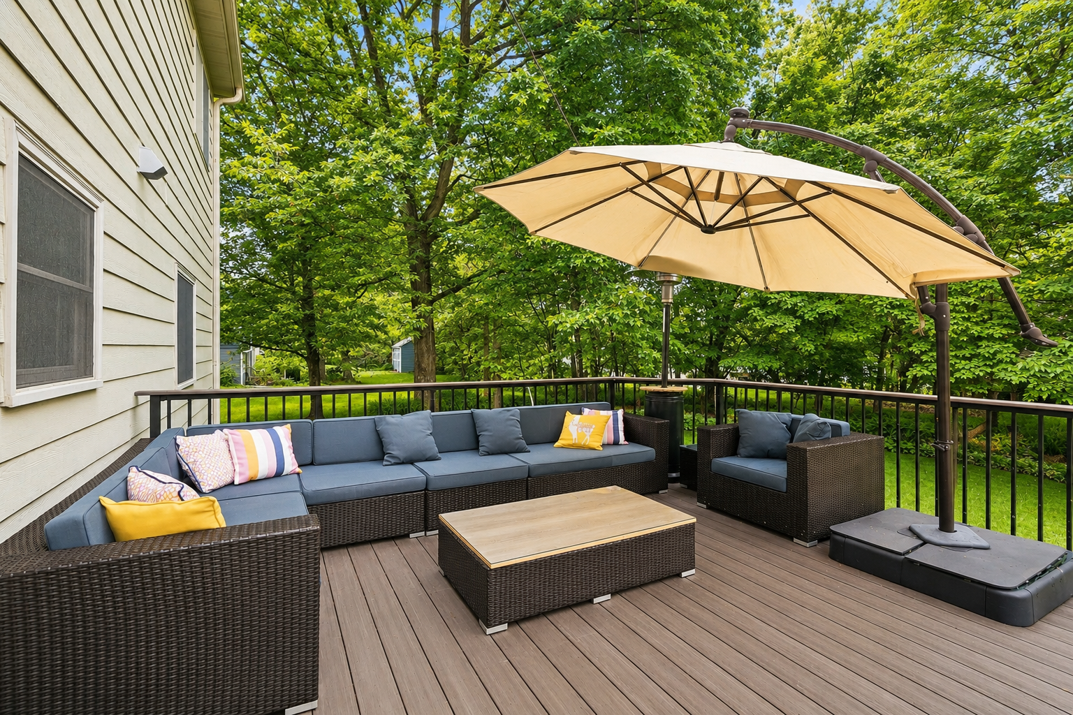 main property photo 32