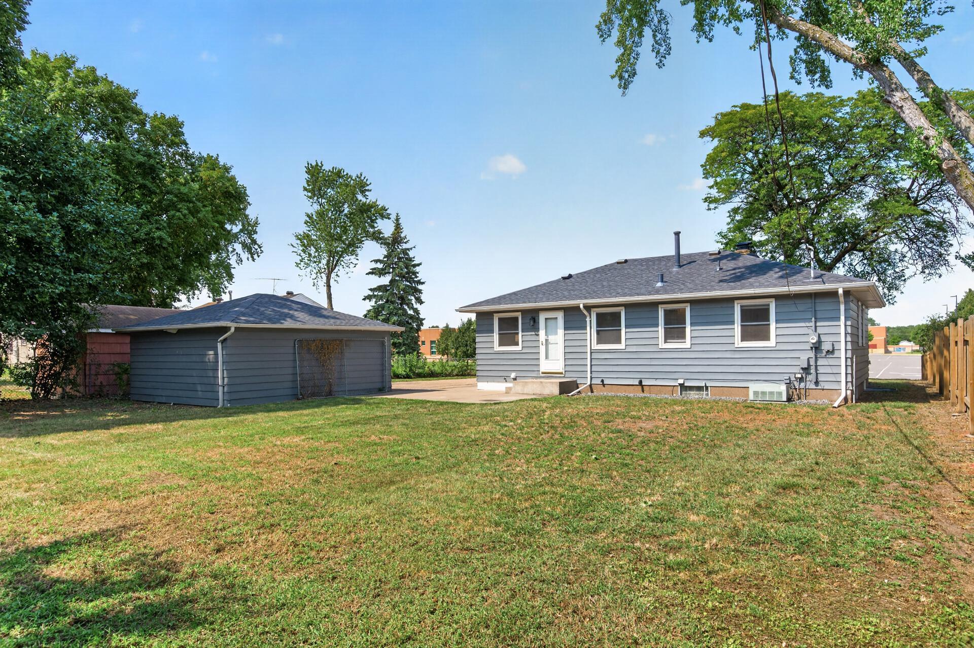 main property photo 33