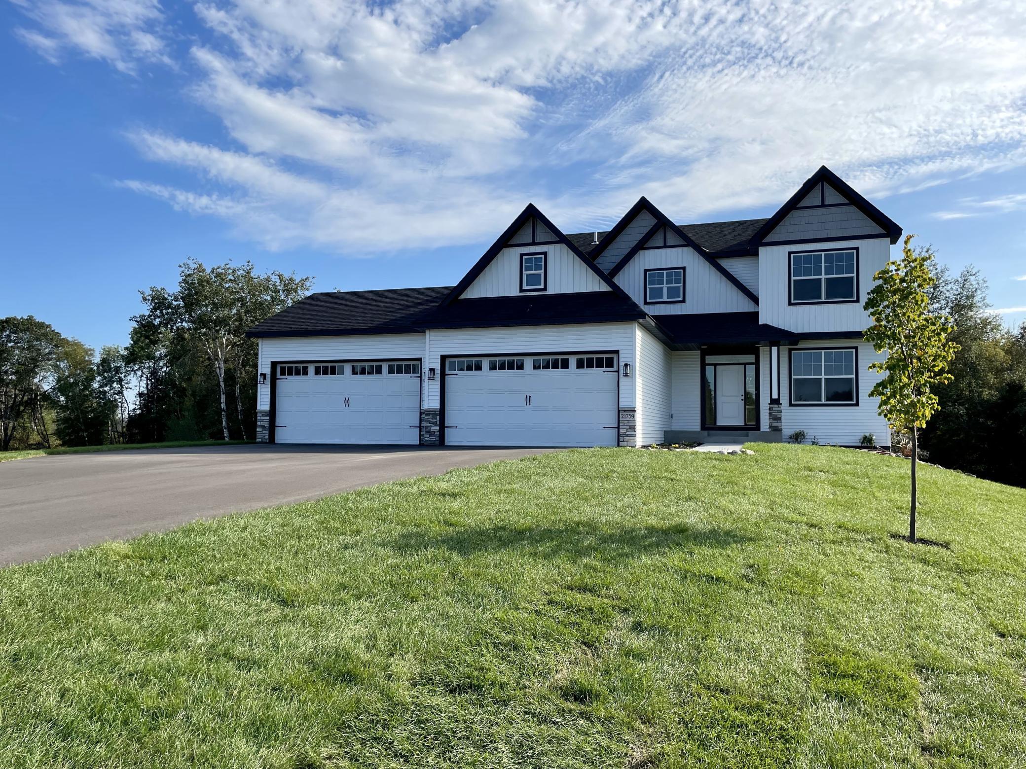 main property photo 0