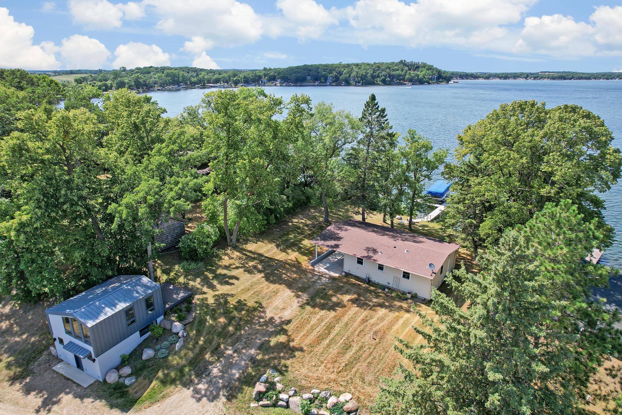 main property photo 17