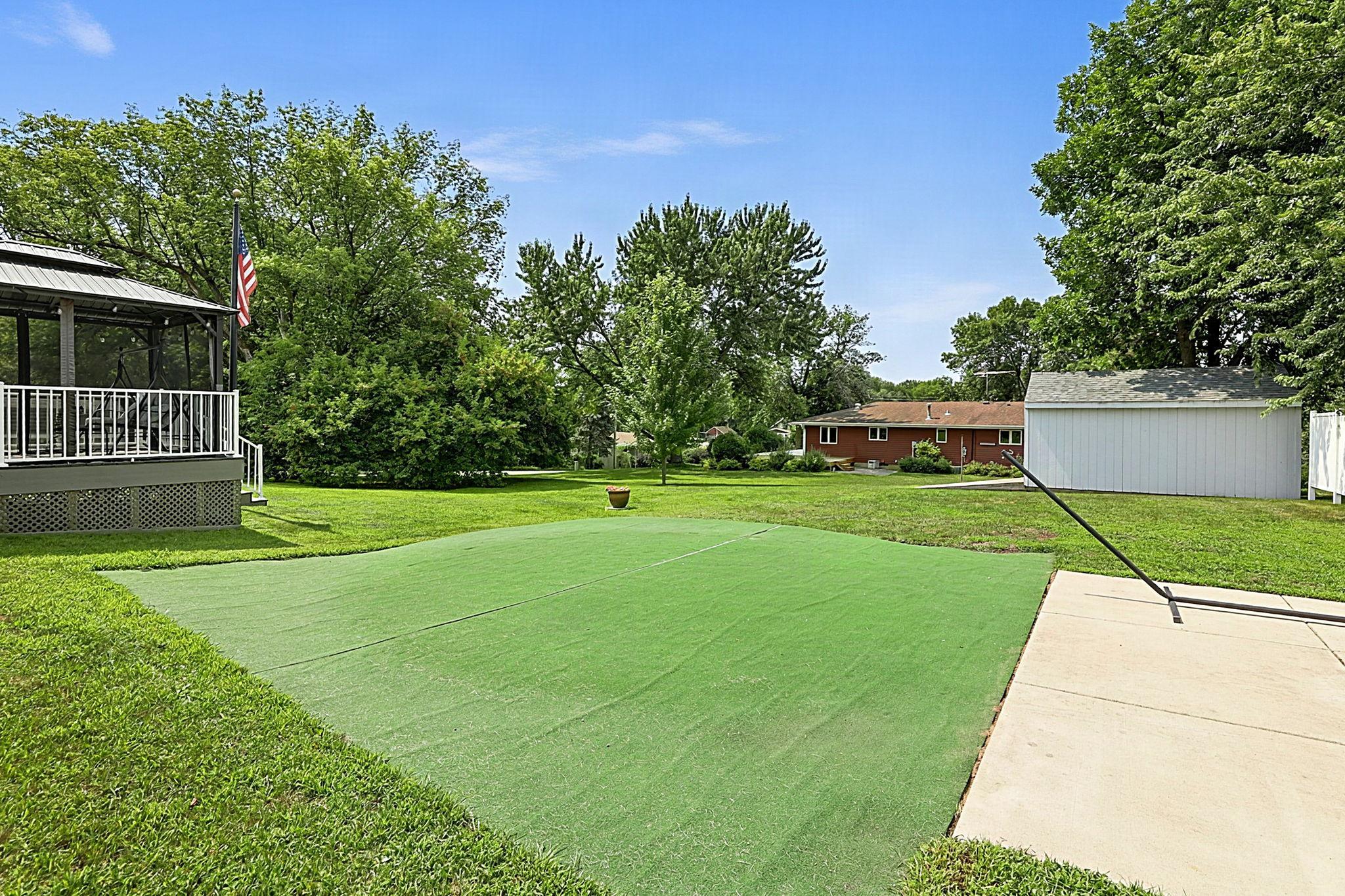 main property photo 8