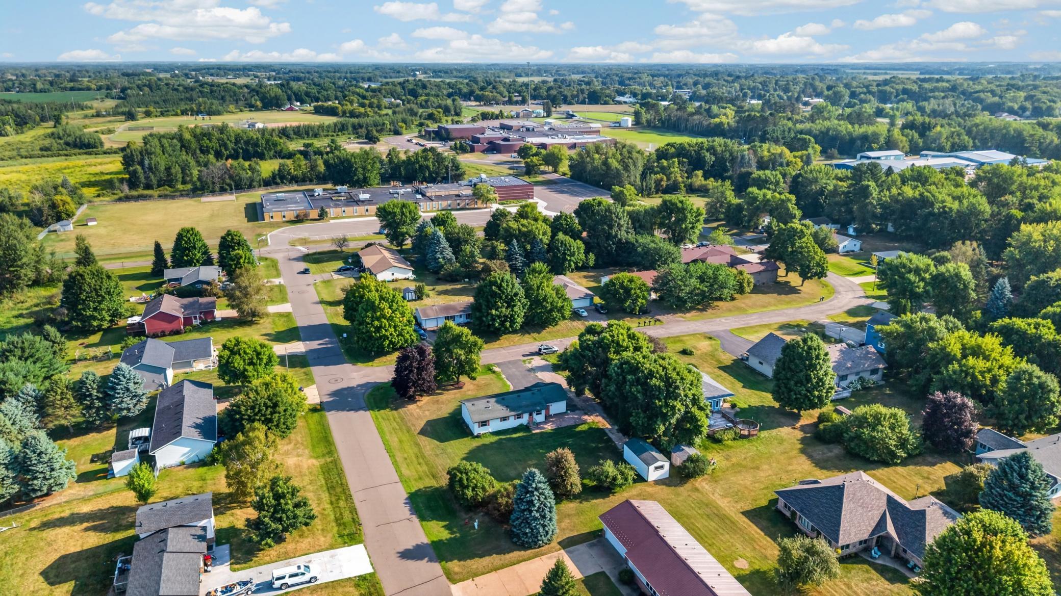 main property photo 23