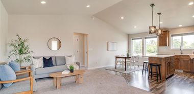 image of property with 4 Bed | 3 Bath | 2,176 Sqft
