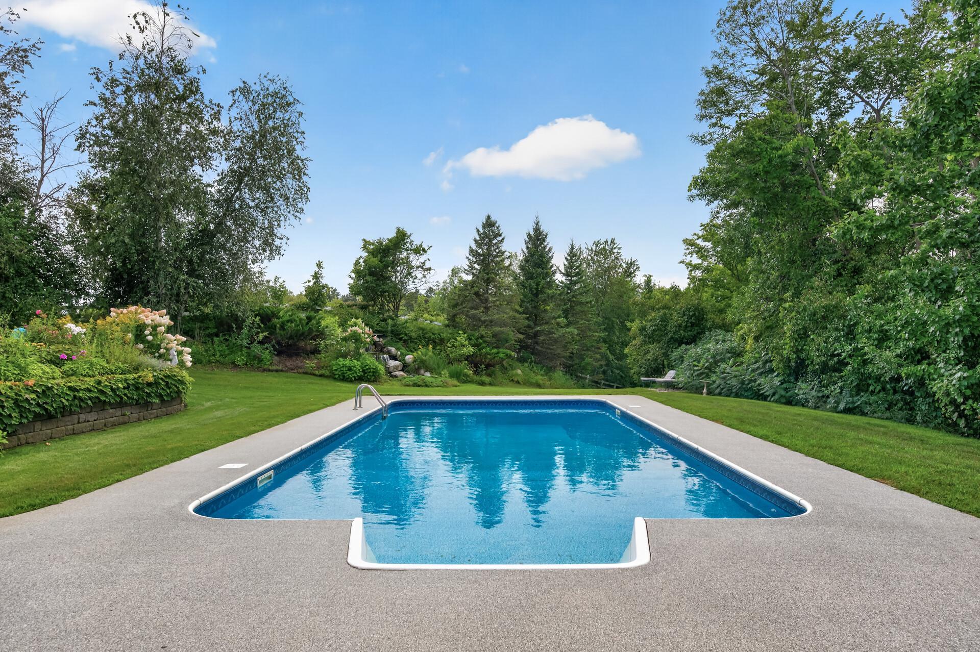 main property photo 81