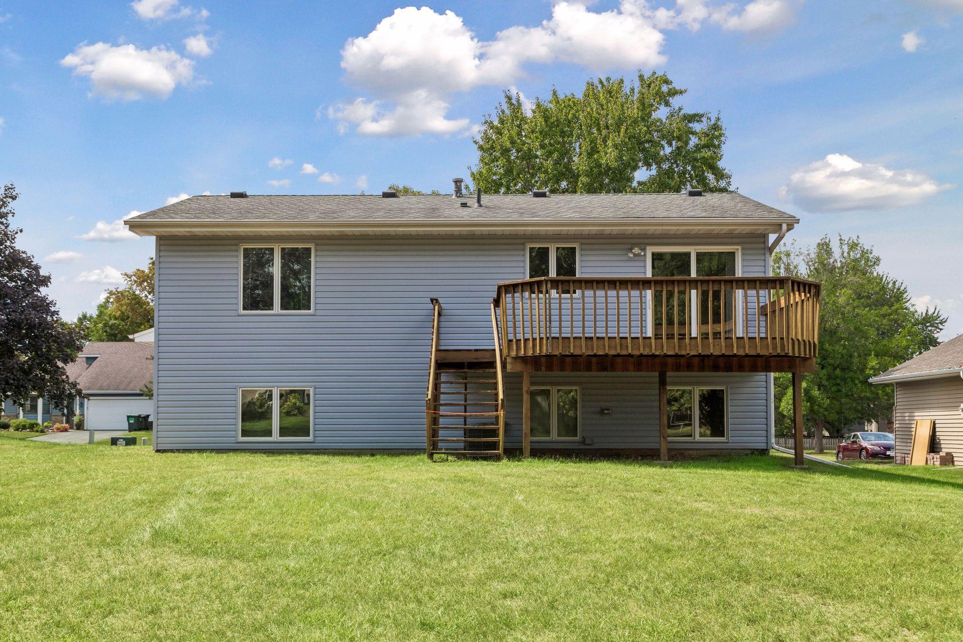 main property photo 30