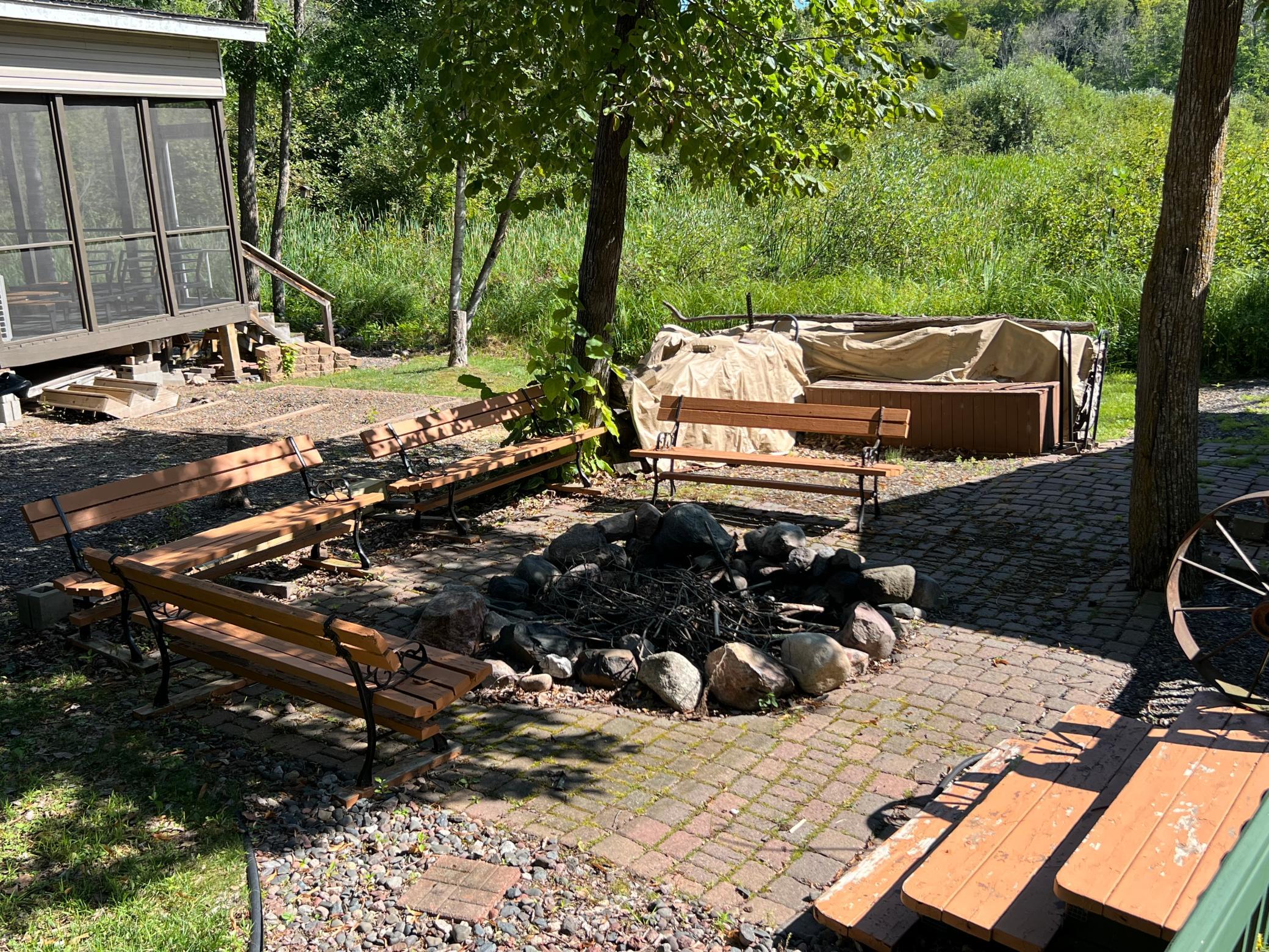 main property photo 15