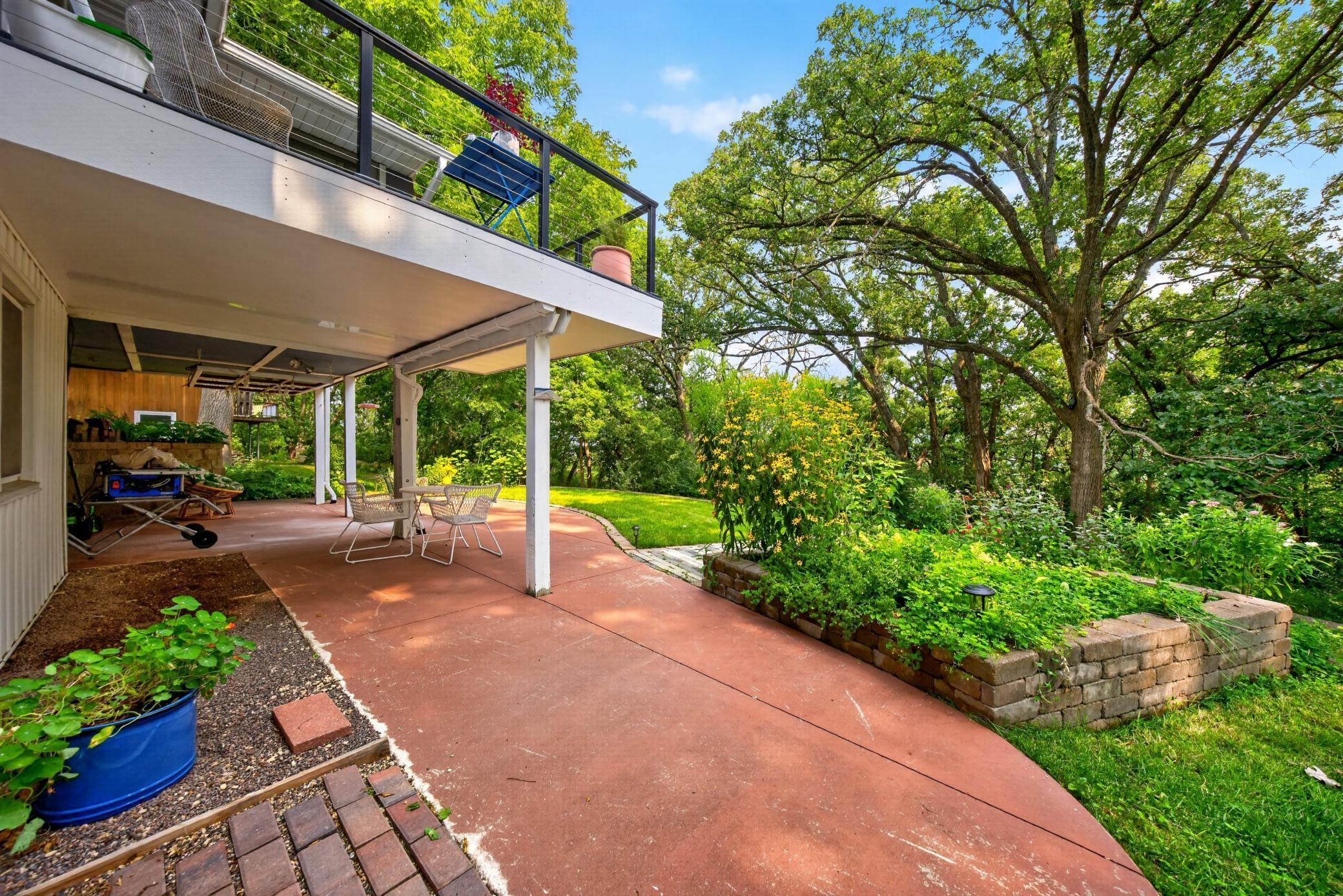 main property photo 57
