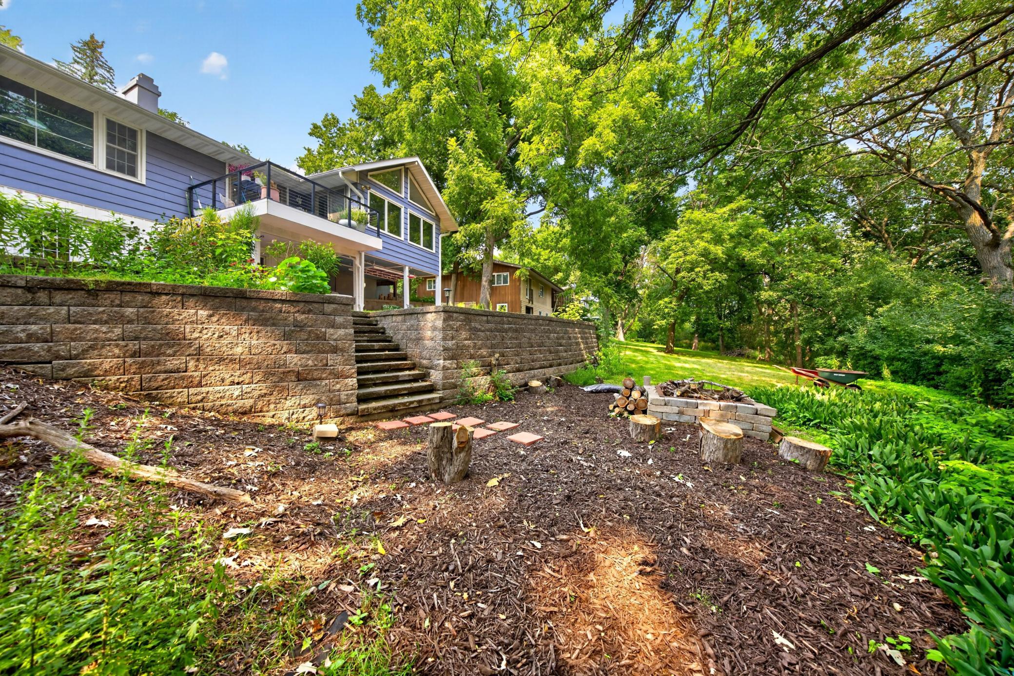 main property photo 60