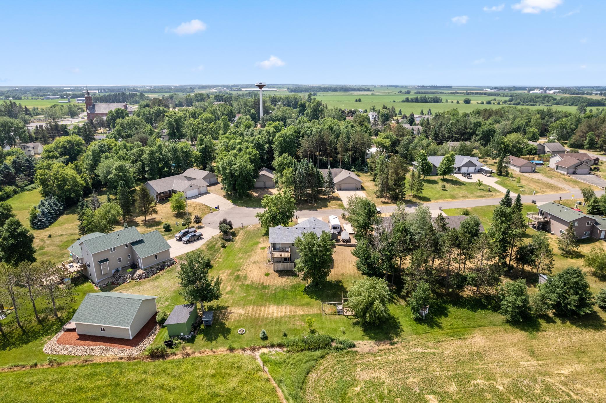 main property photo 32