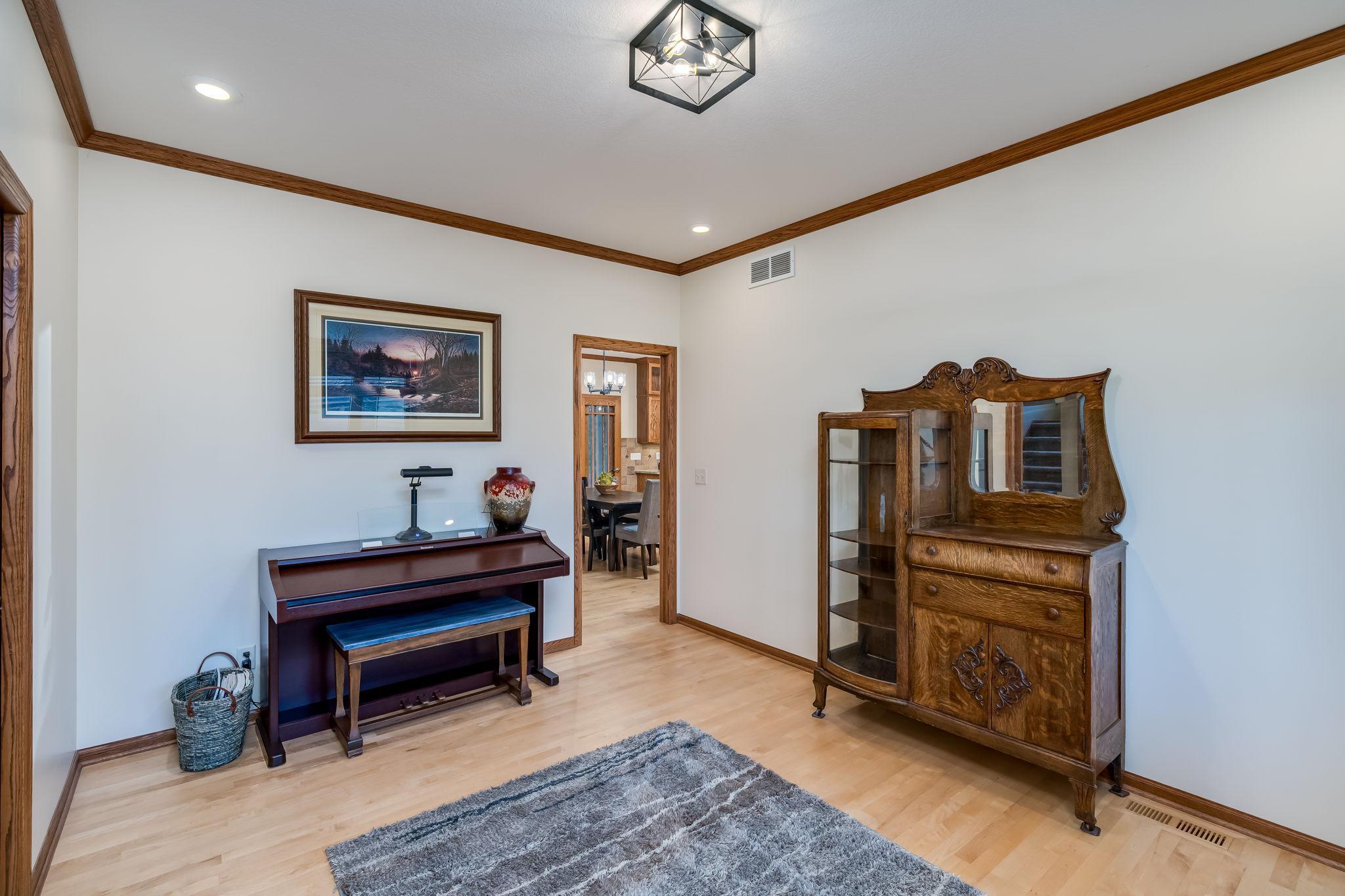 main property photo 38