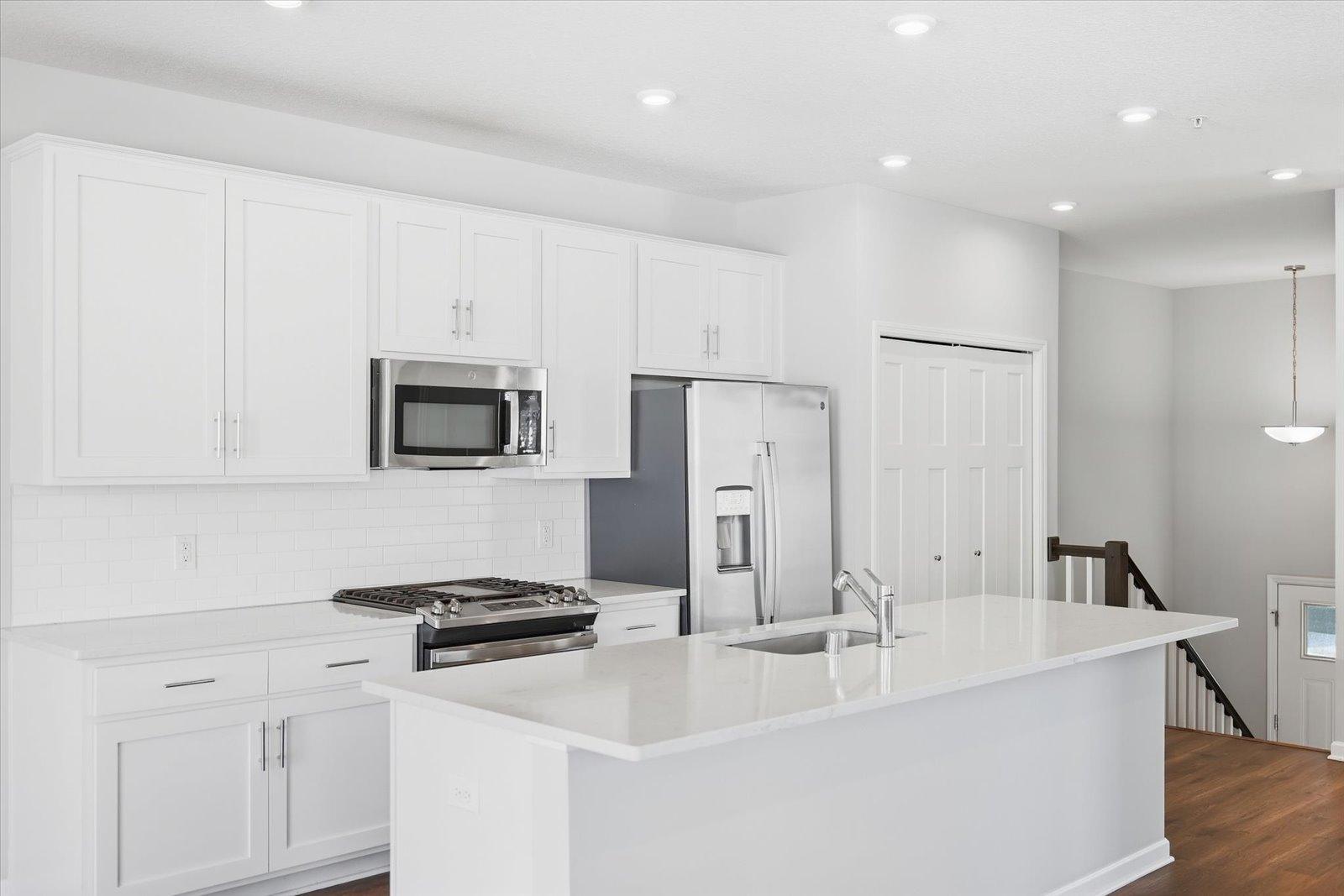 main property photo 57