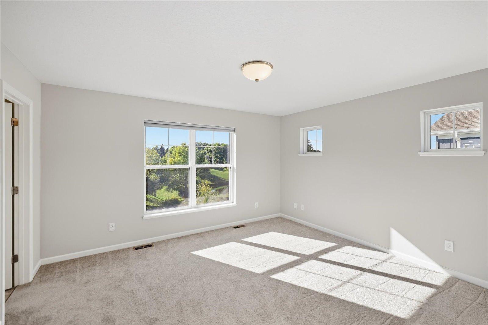 main property photo 75