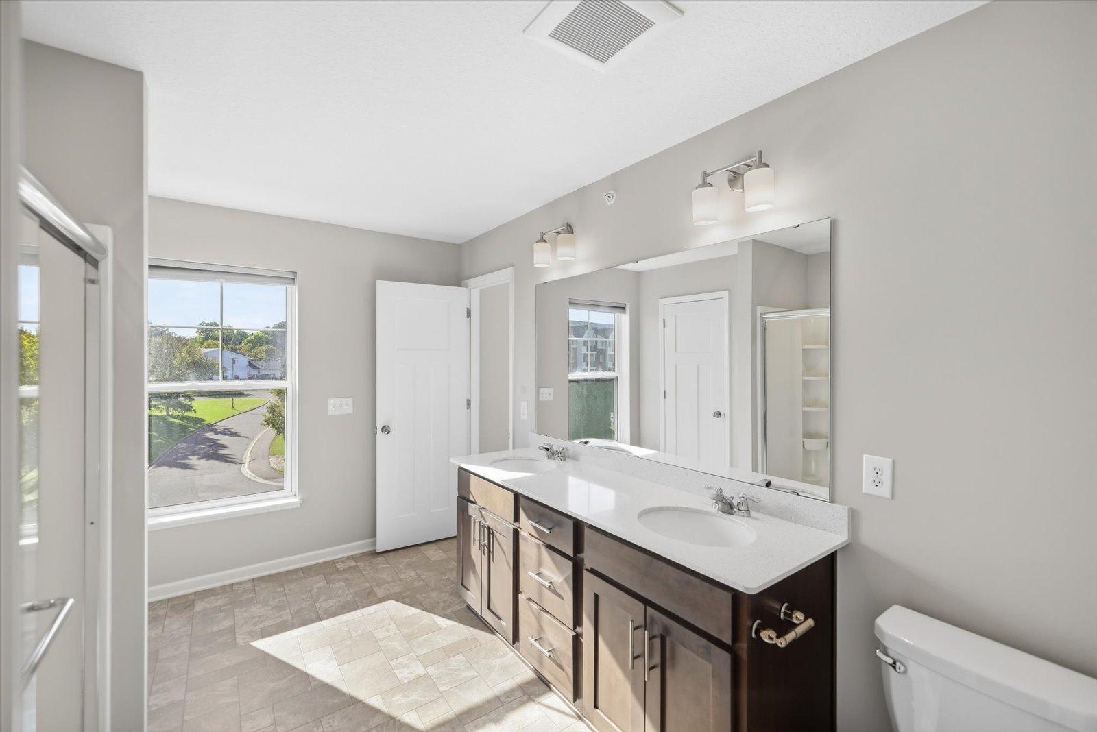 main property photo 79