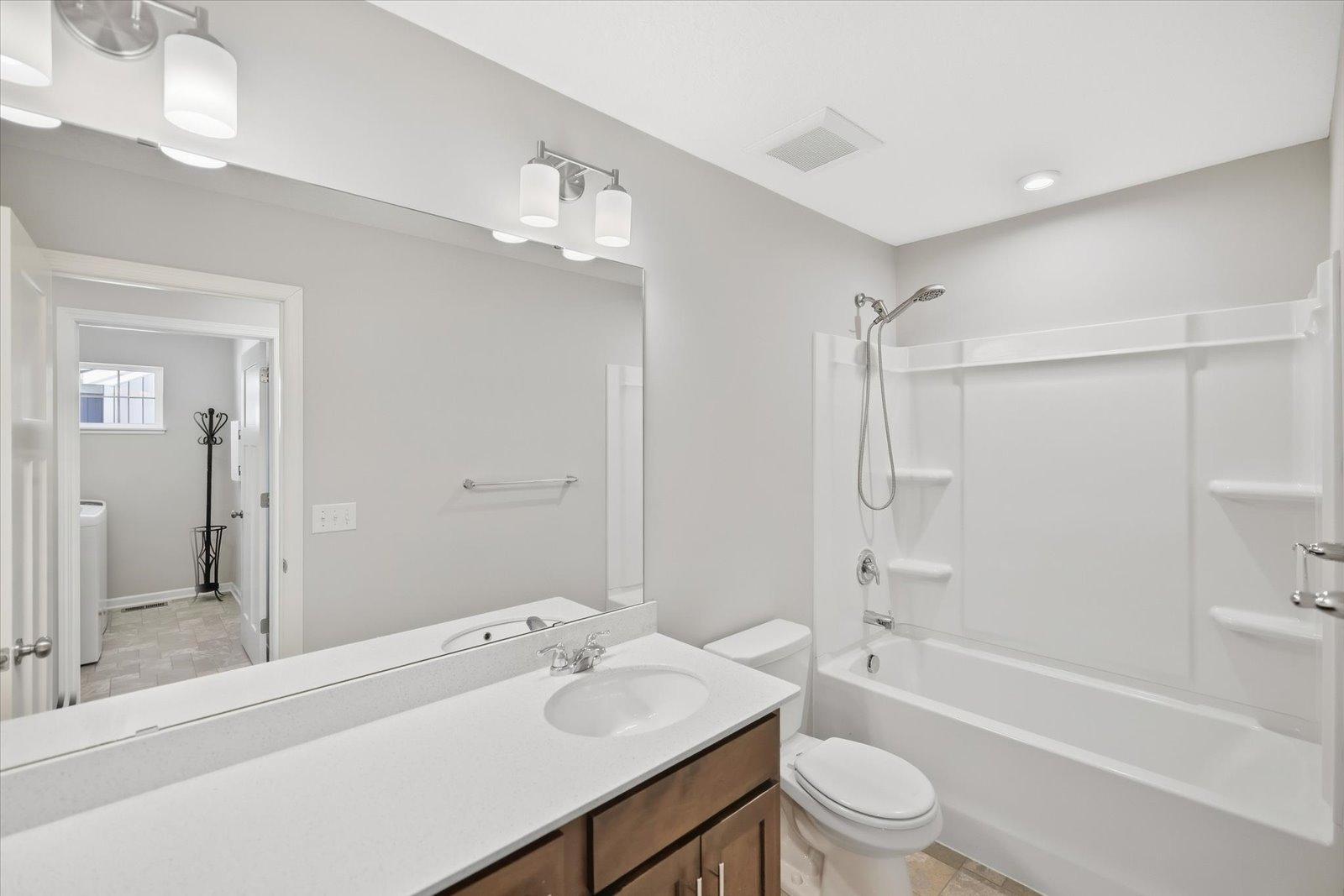 main property photo 81