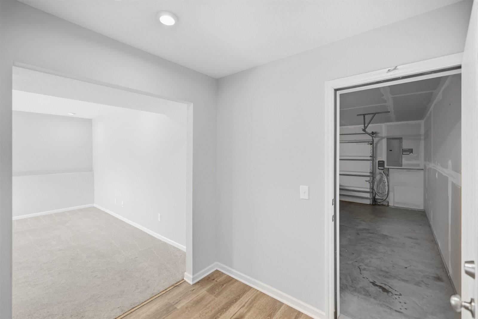main property photo 94