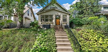 image of property with 3 Bed | 2 Bath | 1,412 Sqft
