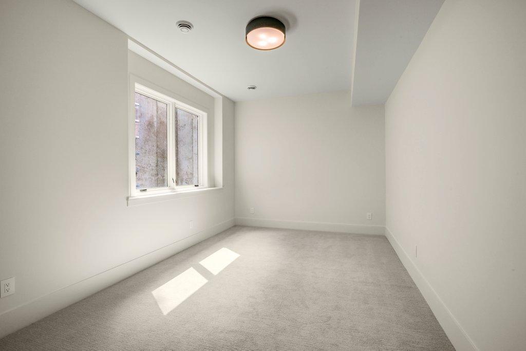 main property photo 65