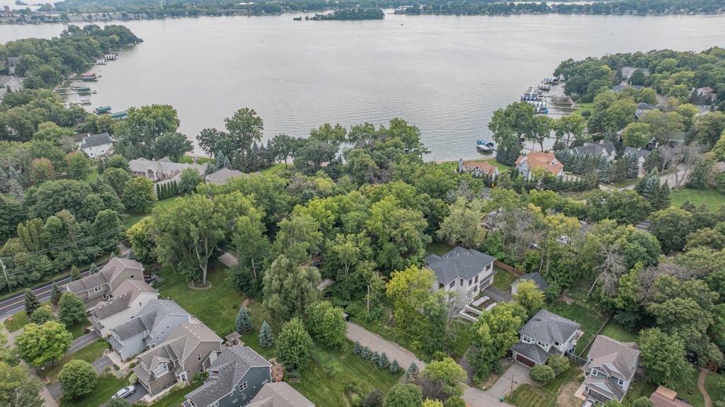 main property photo 77
