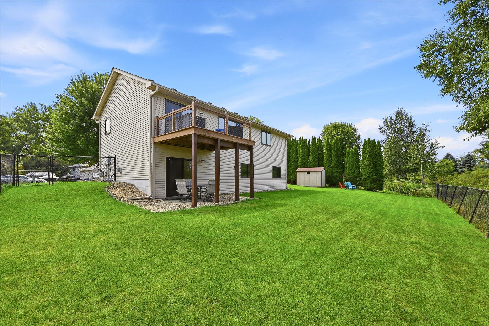 main property photo 38