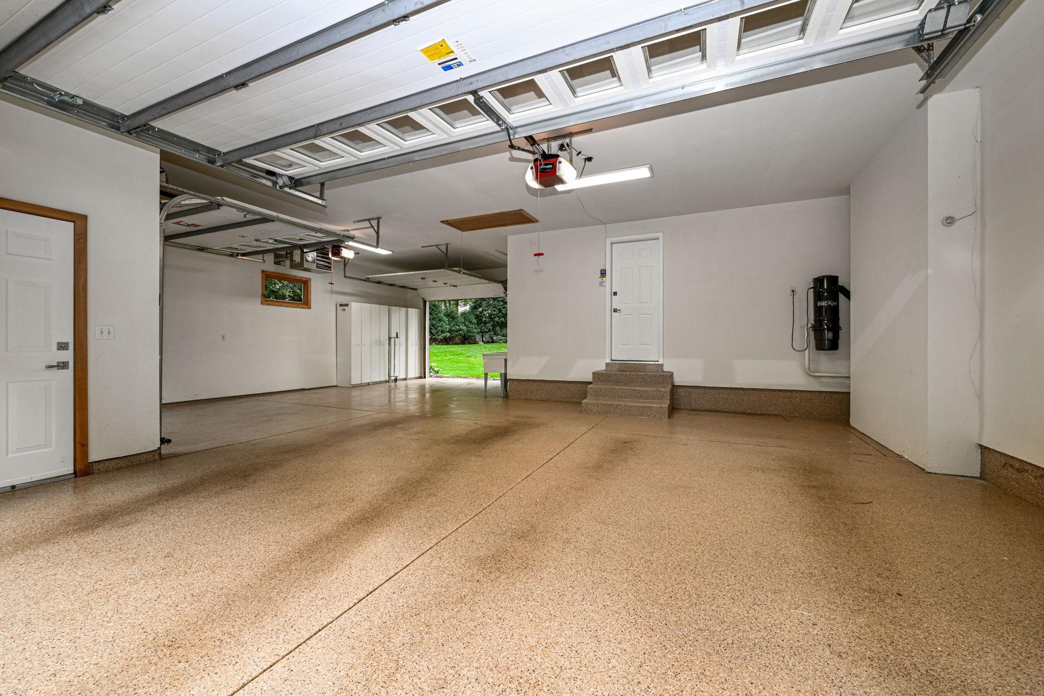 main property photo 64