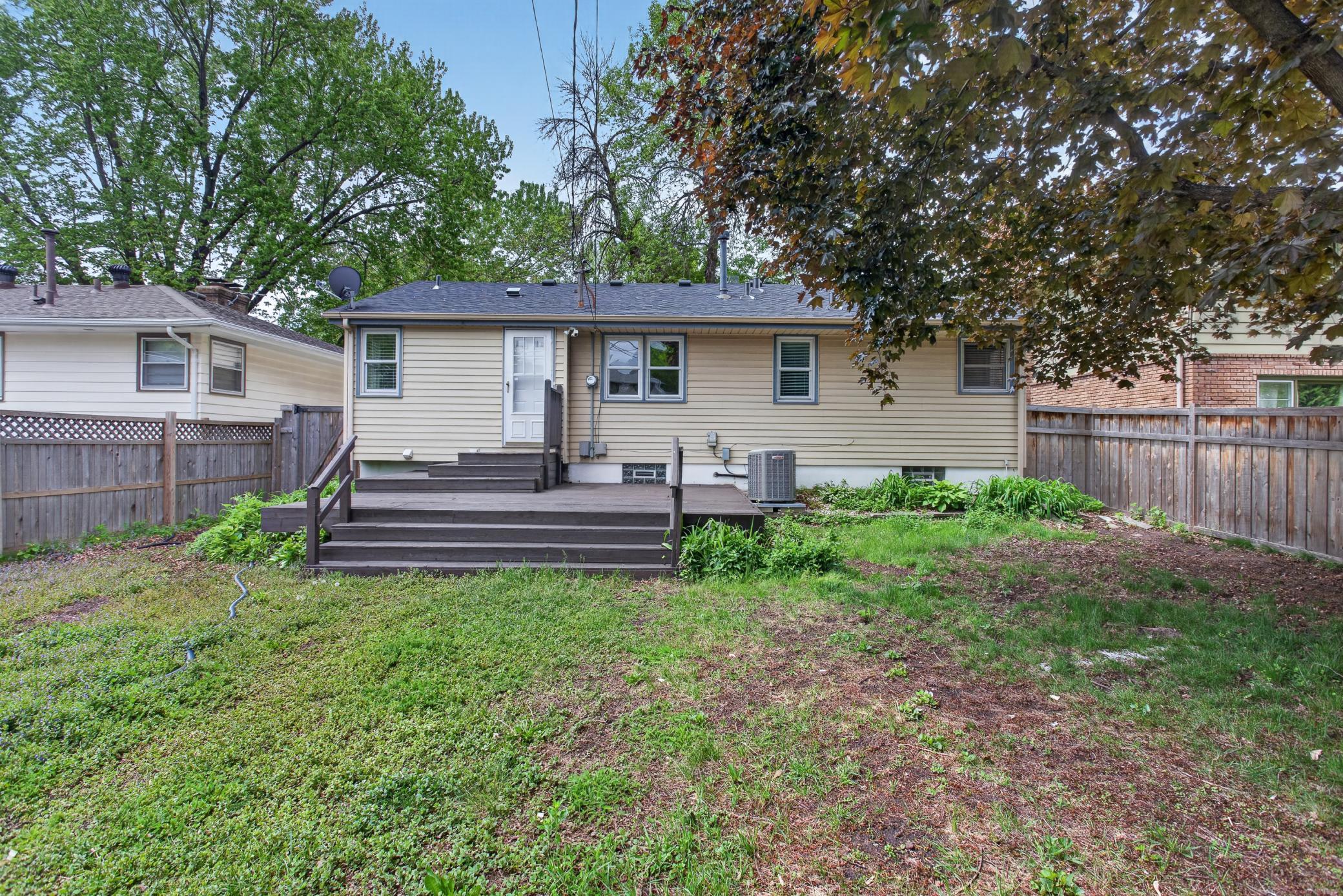 main property photo 27