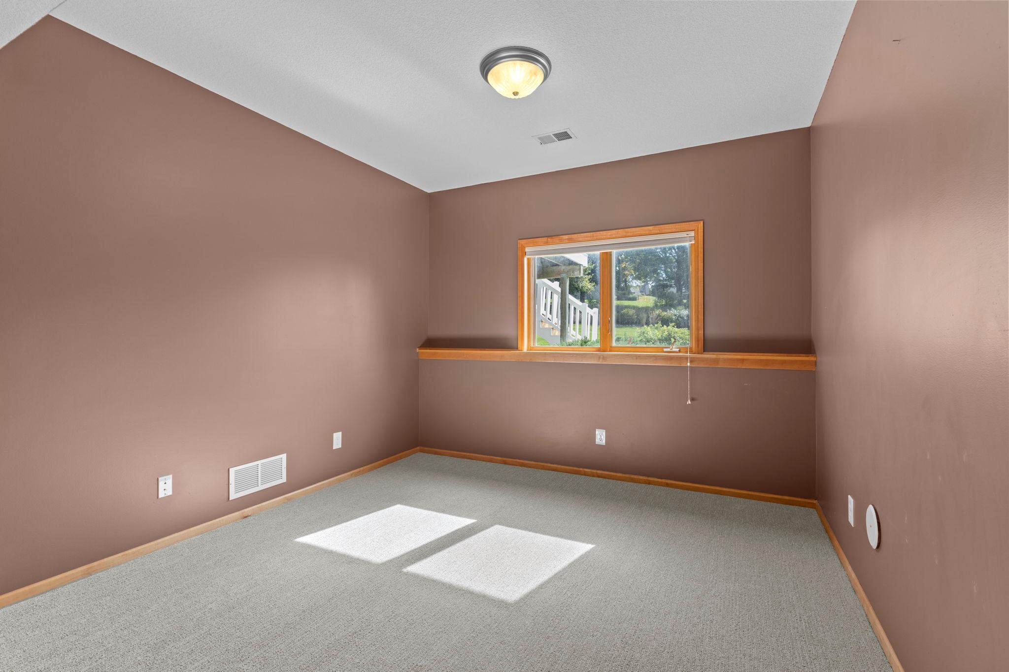 main property photo 67