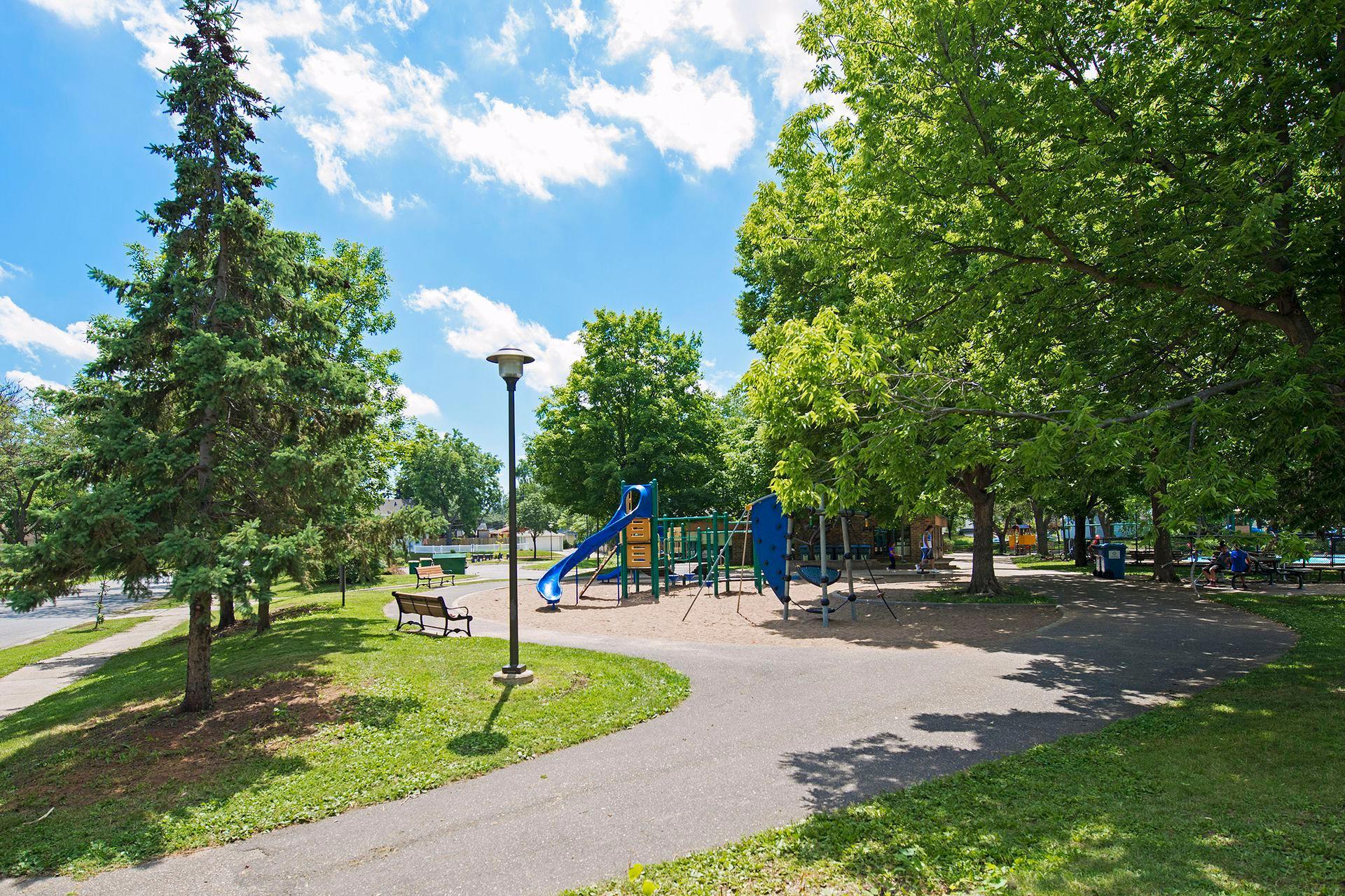main property photo 39