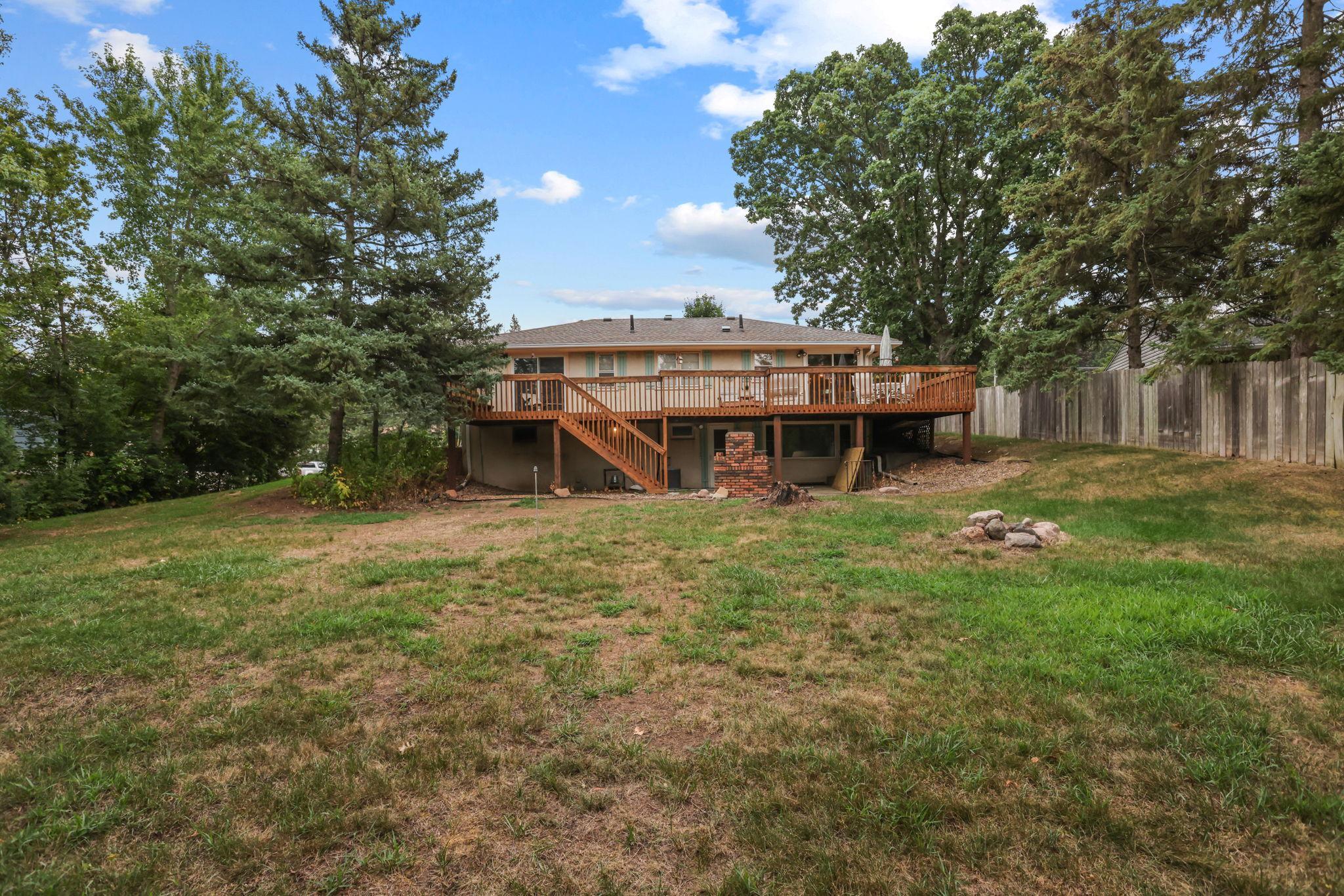 main property photo 33