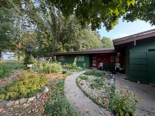 main property photo 5