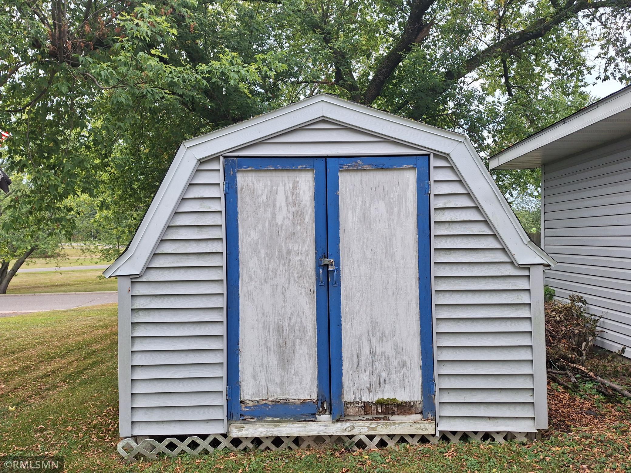 main property photo 60