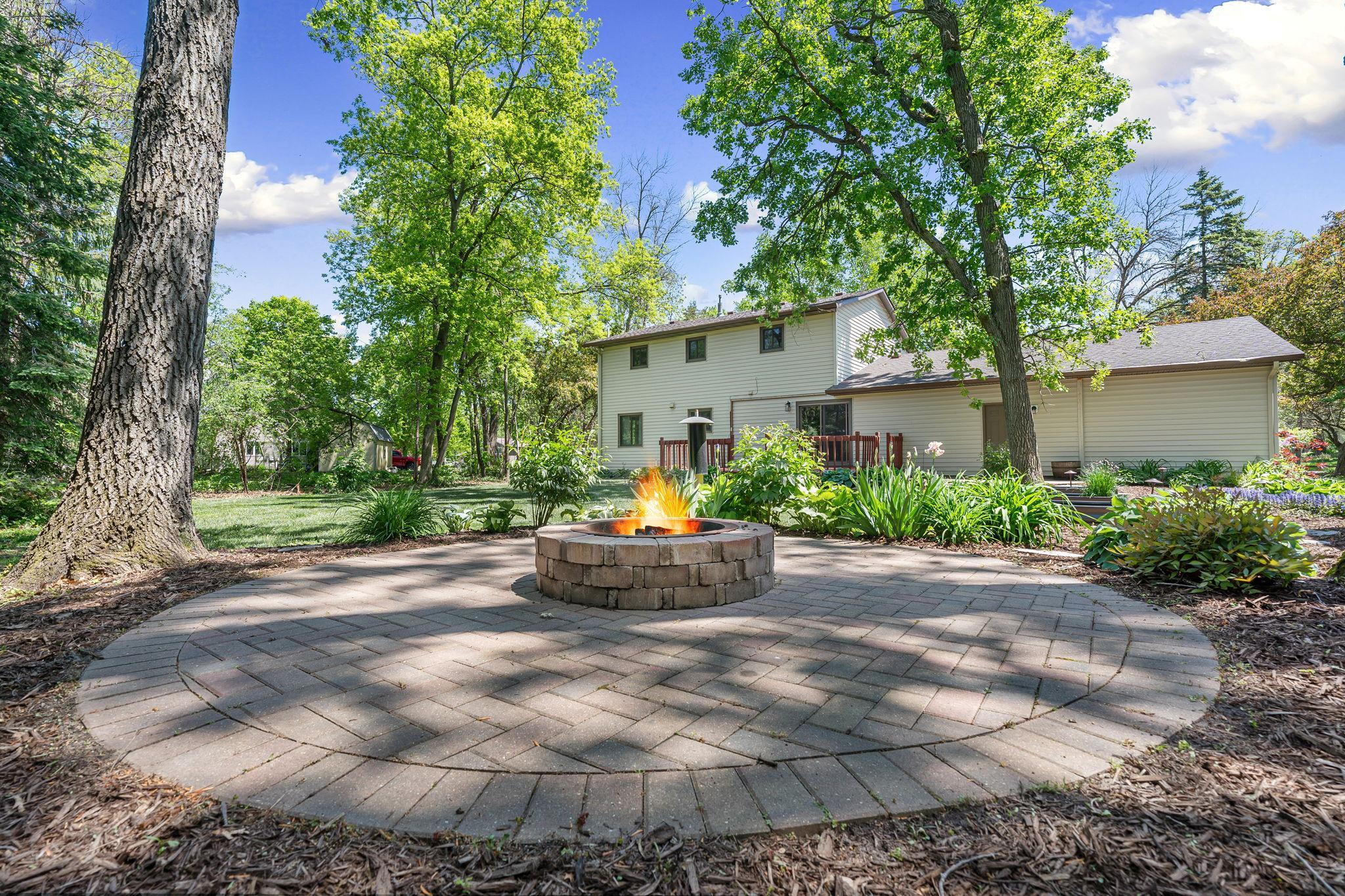 main property photo 11