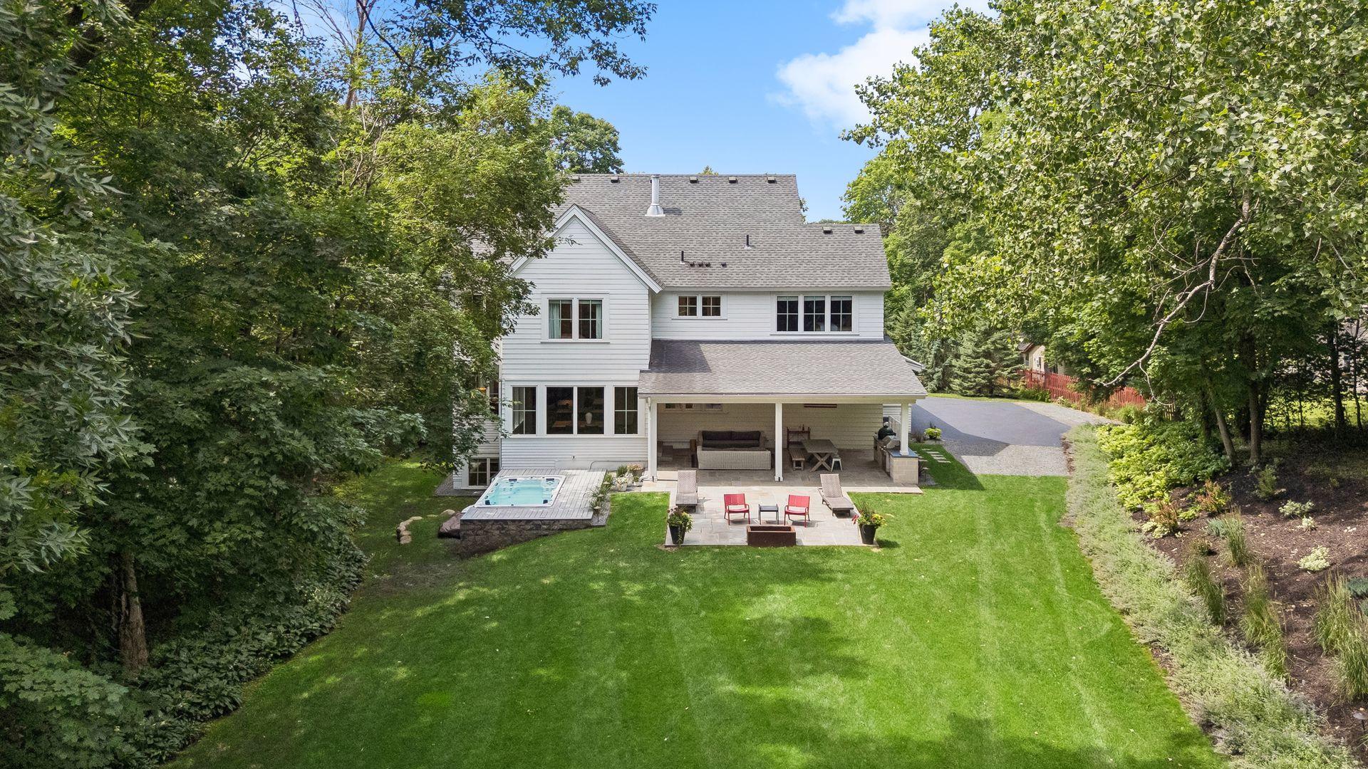 main property photo 81