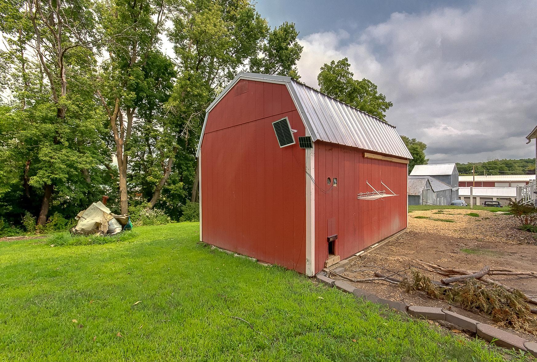 main property photo 35