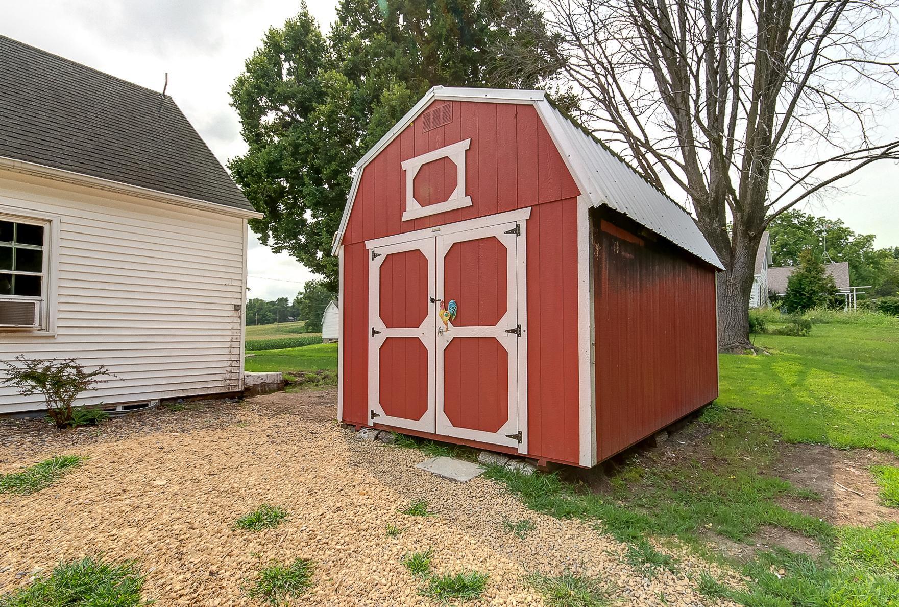 main property photo 36