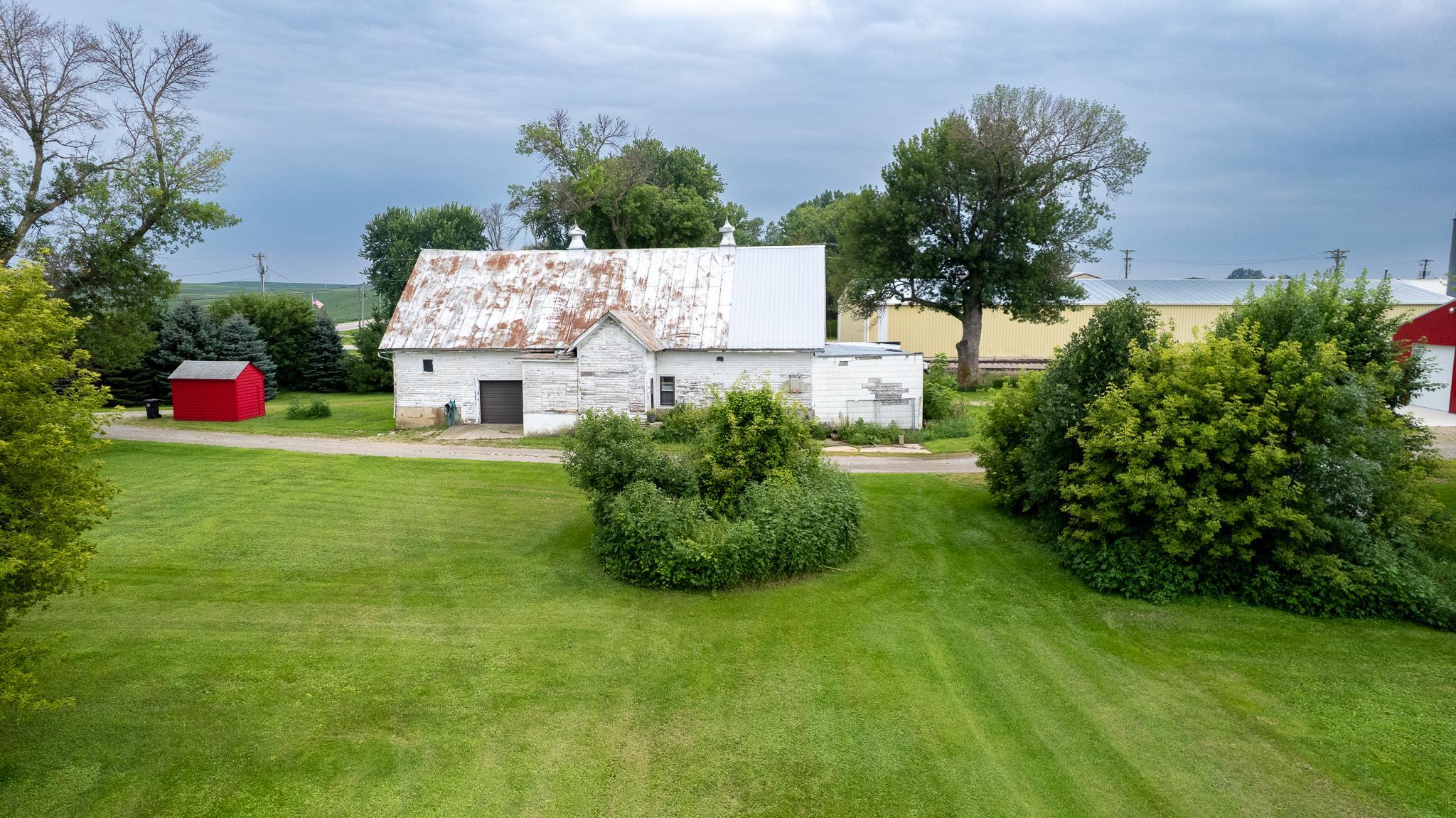 main property photo 21