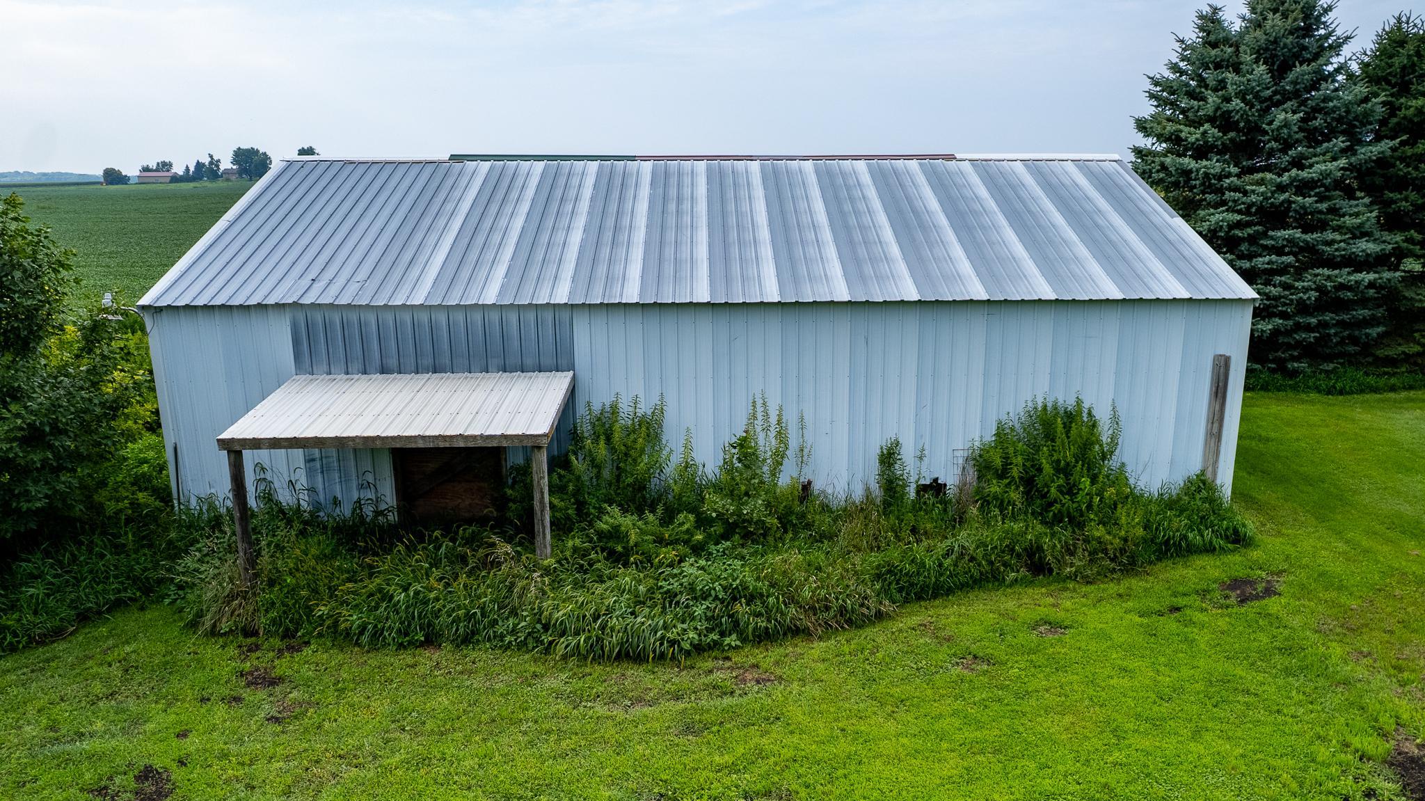 main property photo 39