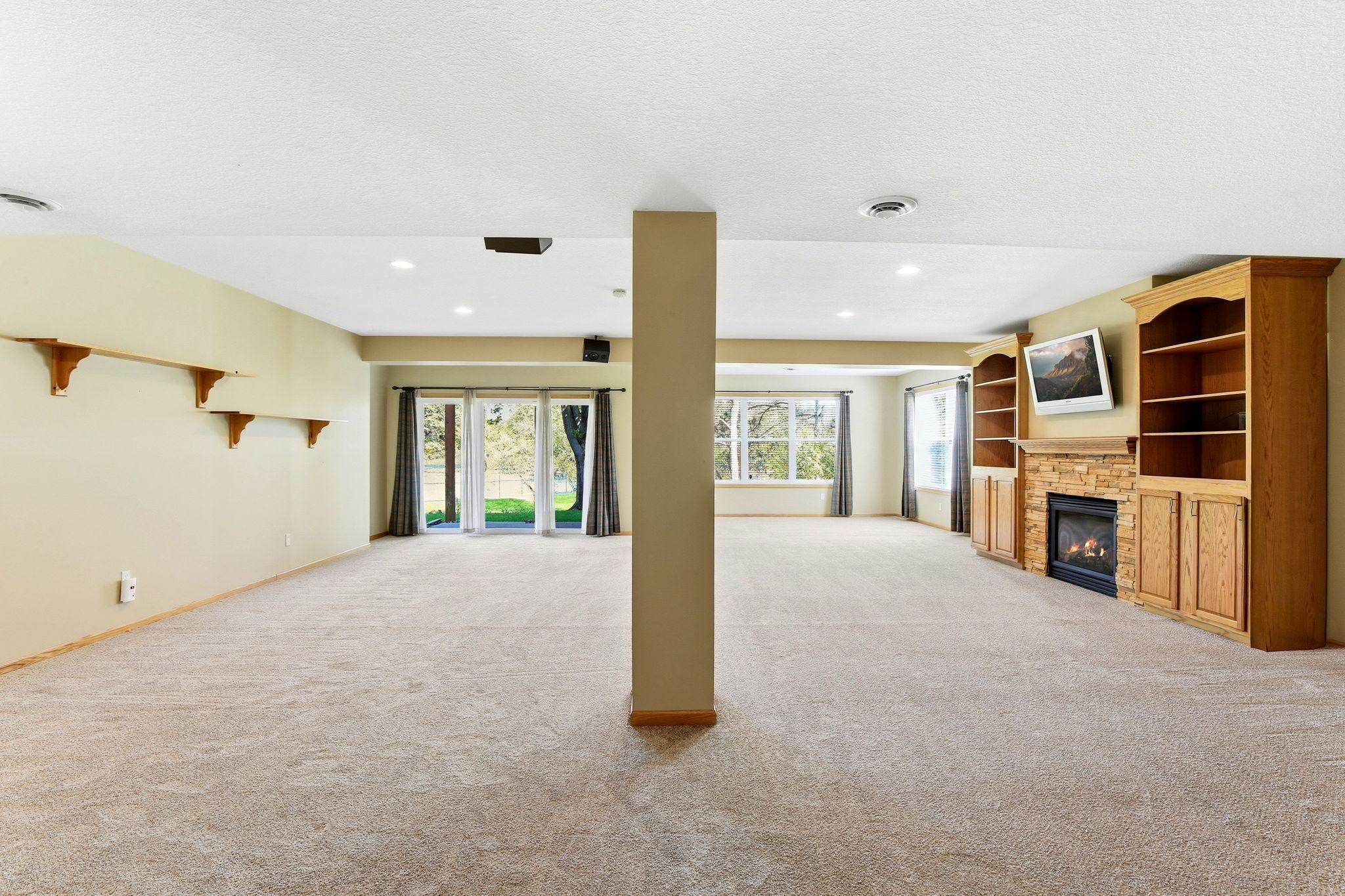 main property photo 67