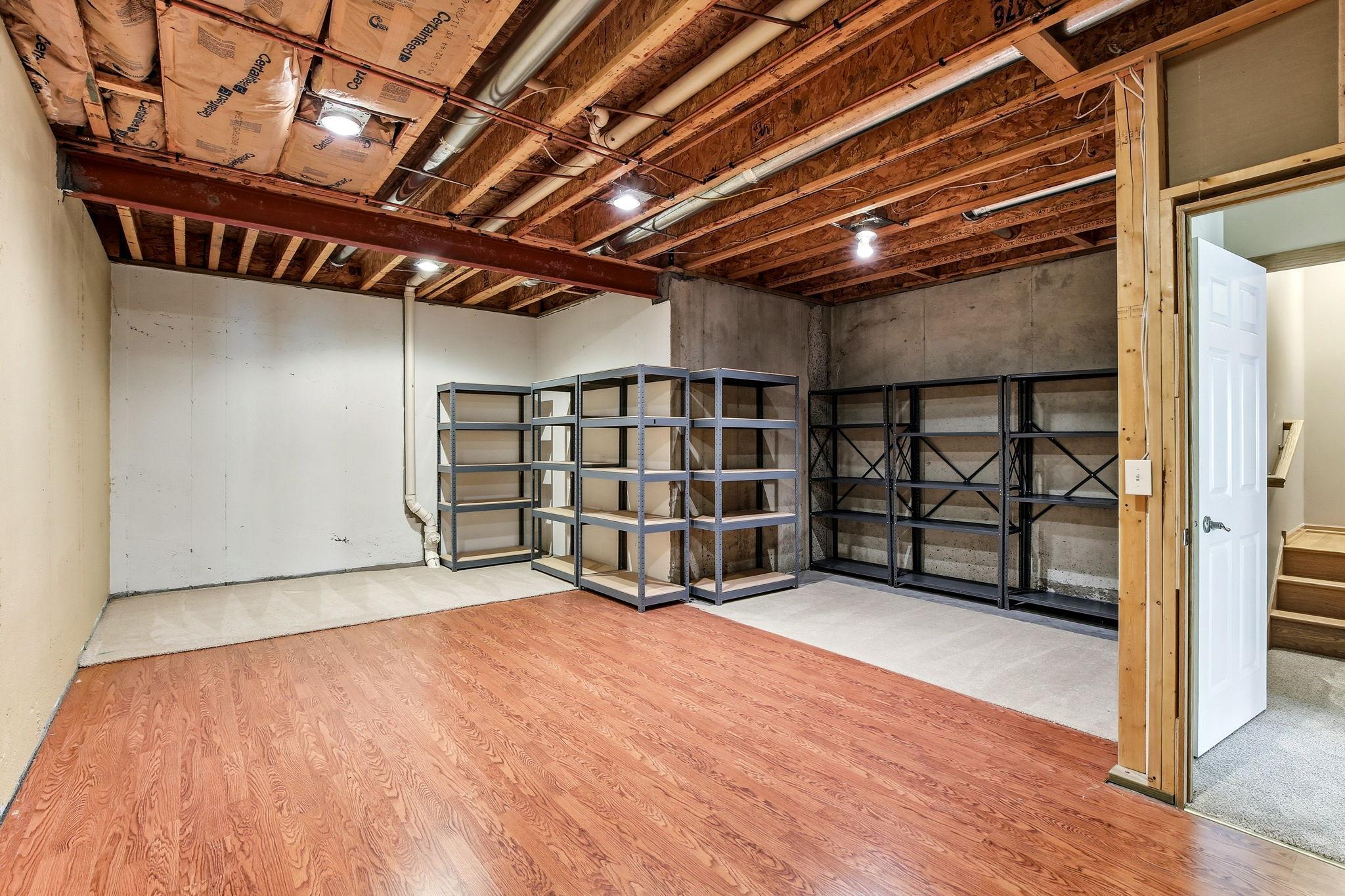 main property photo 77
