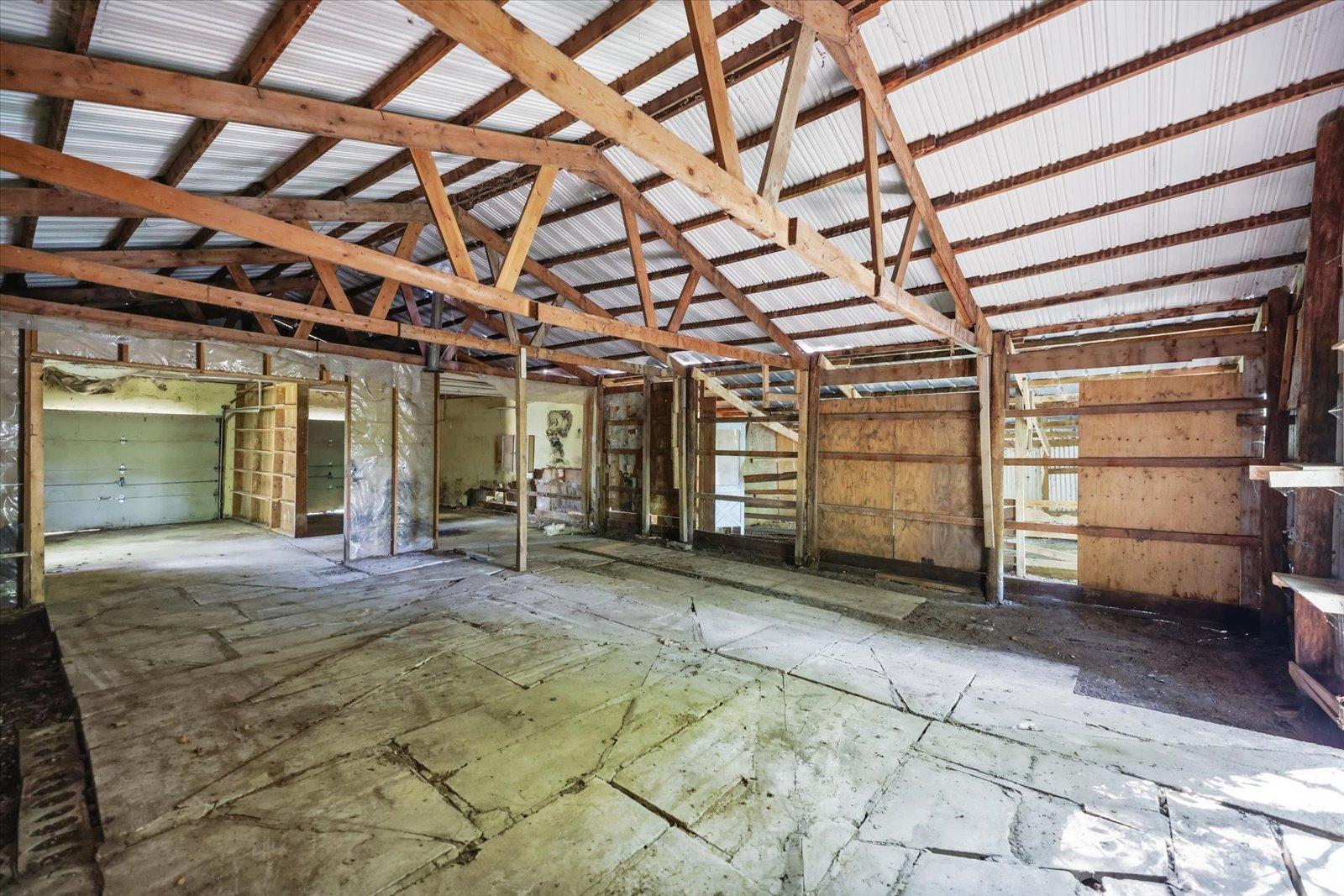 main property photo 54