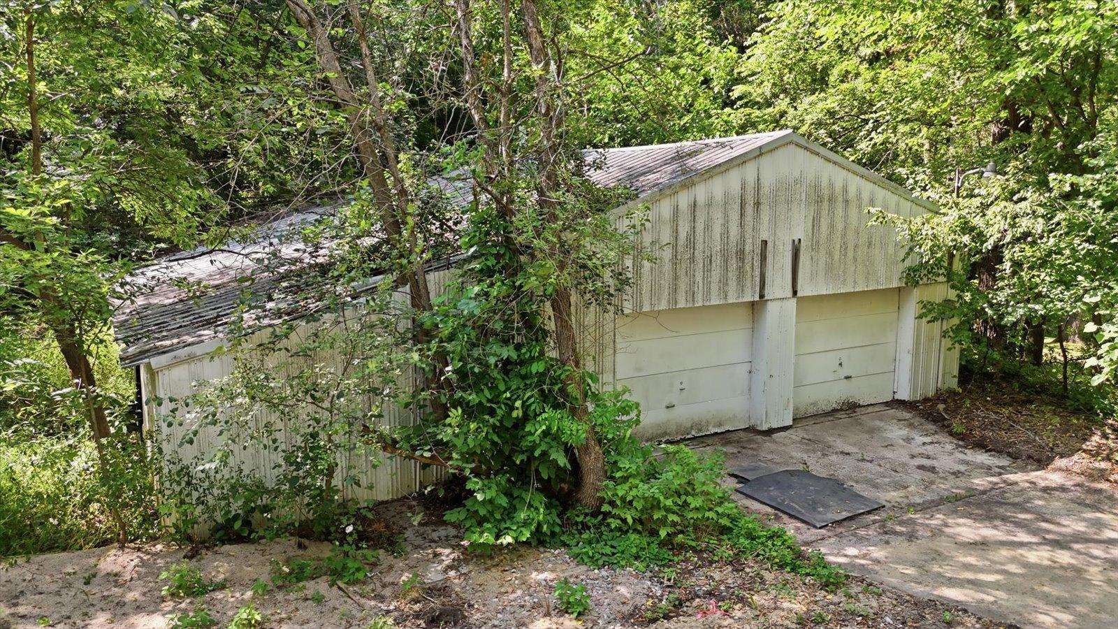 main property photo 56