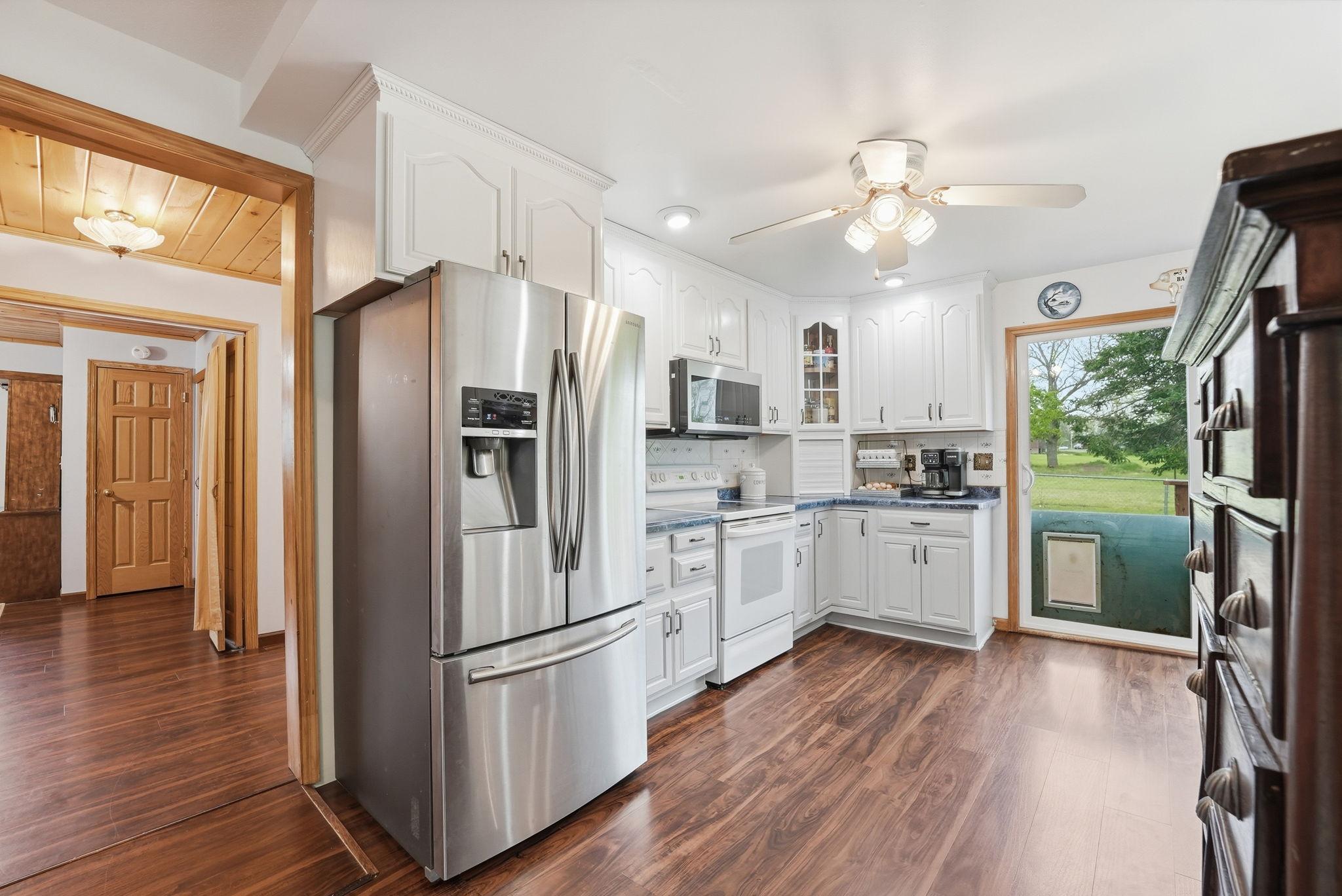 main property photo 44