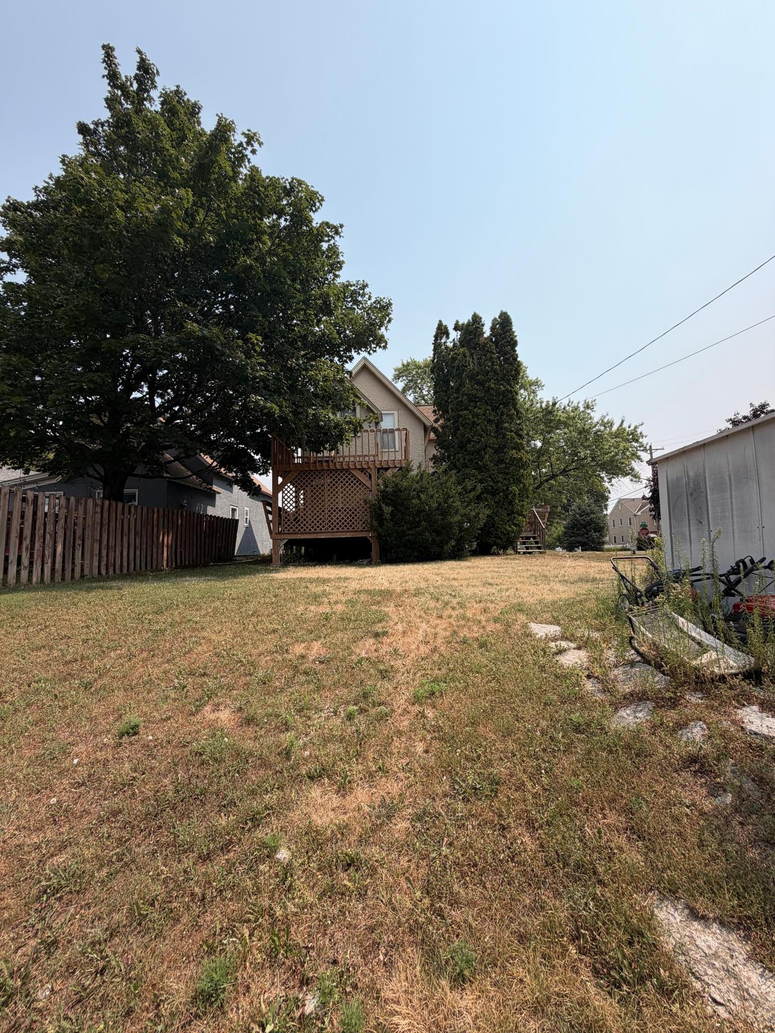 main property photo 18