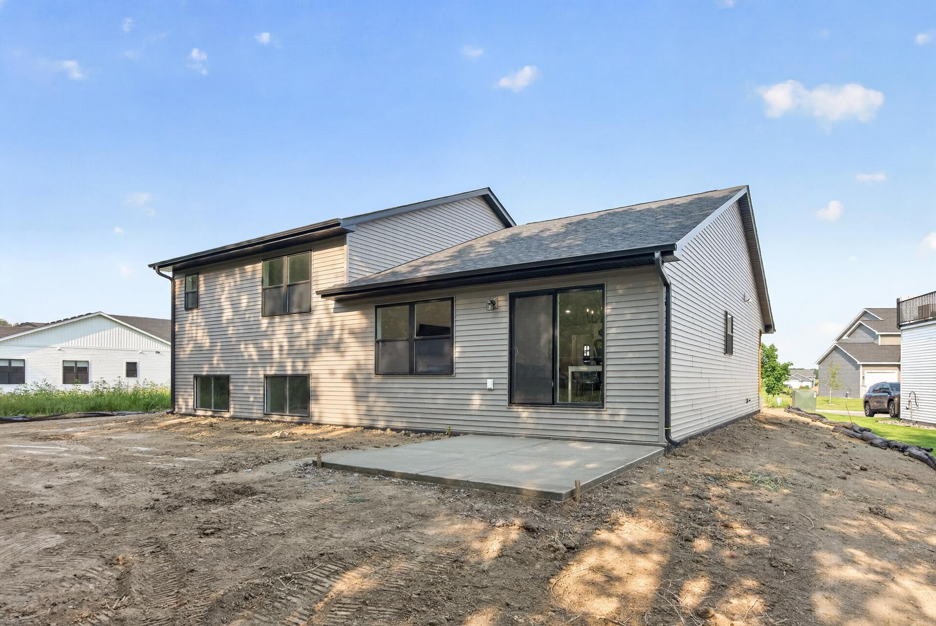 main property photo 48