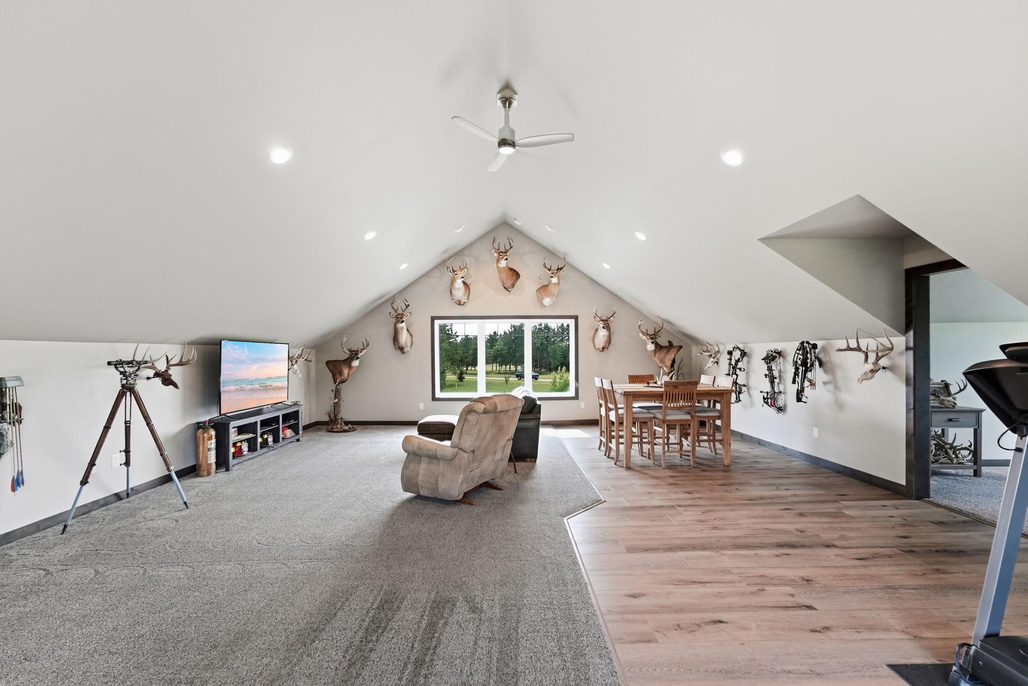 main property photo 76